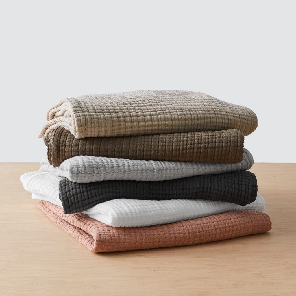Soft Breathable Cotton Gauze Throw Blanket - Lightweight & Cozy for Bed, Couch, and Outdoor Use - Perfect for Lounging, Travel, and Picnics