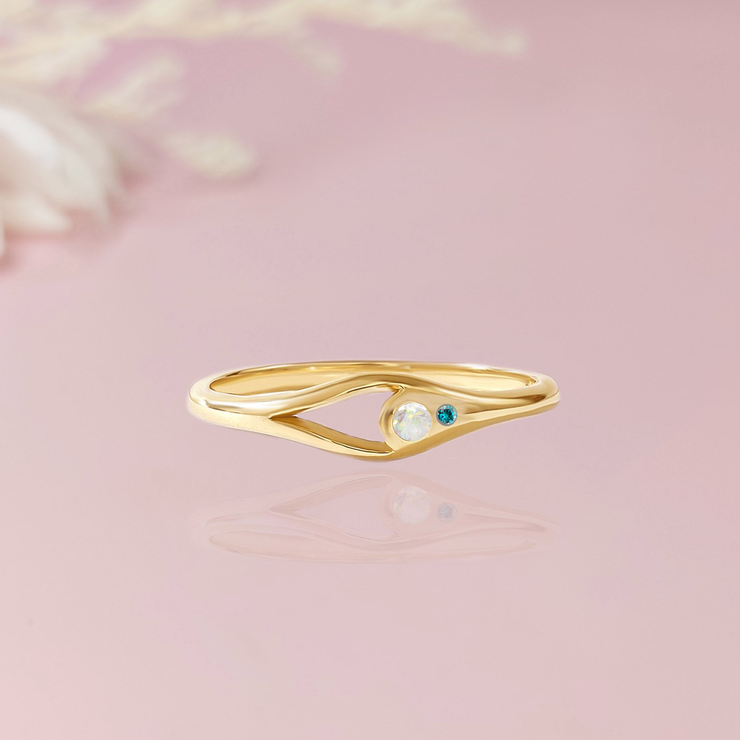 Birthstone Ashes Ring - Memorial Jewelry for Loved Ones - Personalized Cremation Keepsake for Women & Men - Perfect for Remembrance, Anniversaries & Special Occasions