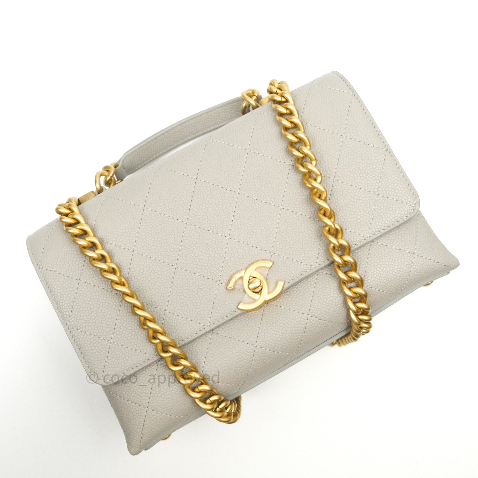 Chanel Chic Affinity Small Grained Calfskin Crossbody Bag in Grey with Gold Hardware - Perfect for Everyday Luxury & Evening Outings