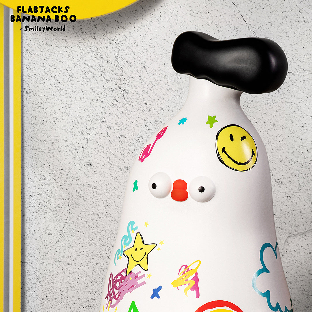 POP MART MEGA Flabjacks 1000% Banana Boo x SmileyWorld Collectible Figure - Limited Edition Large-Scale Vinyl Art Toy for Home Decor & Office Display