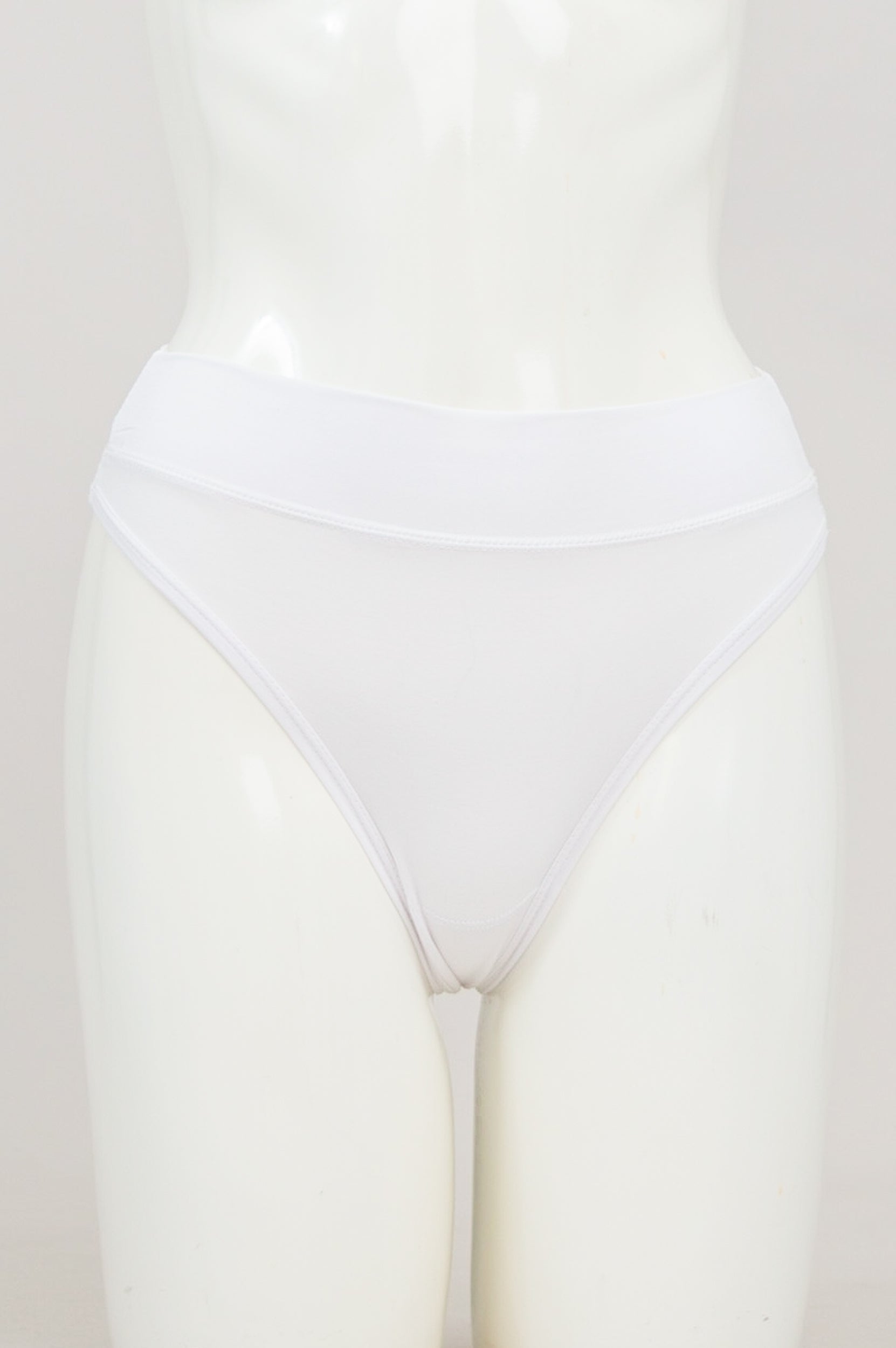 Snow White Bamboo Thong - Soft & Comfortable Women's Underwear for Daily Wear & Special Occasions