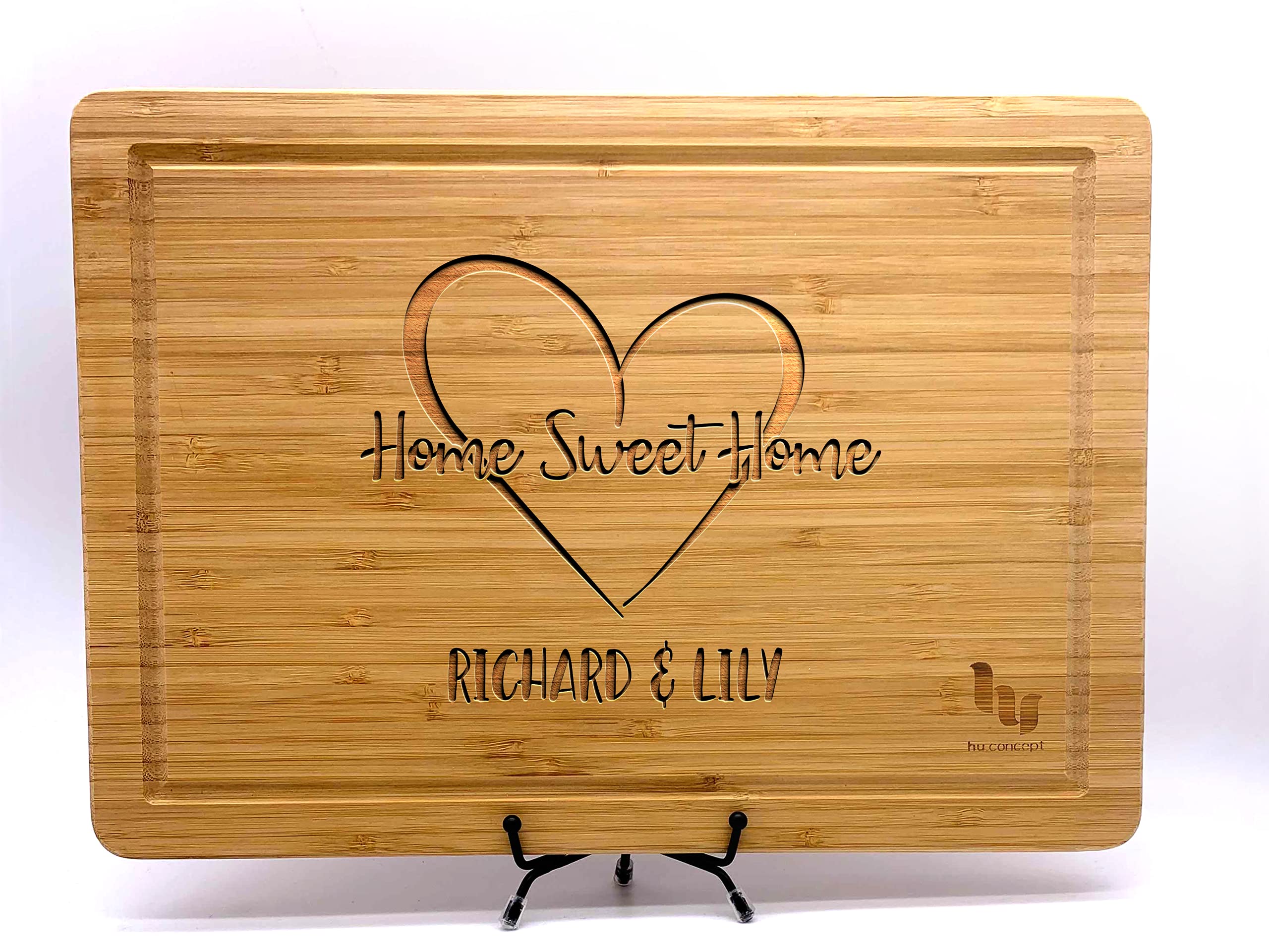 Personalized Engraved Wooden Cutting Board for Couples - Custom Housewarming Gift, Wedding & Anniversary Present - Perfect for New Home, Kitchen Decor - Ideal for Romantic Dinners & Family Gatherings