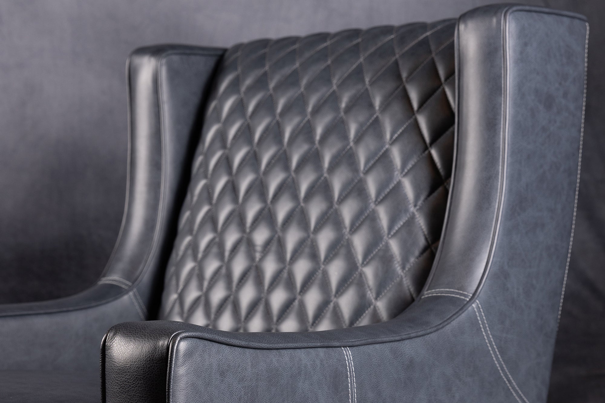 LOFT QUILTED BACK CHAIR - Stylish Upholstered Accent Chair for Living Room, Bedroom, or Office - Perfect for Reading Nooks, Lounge Areas, and Home Decor