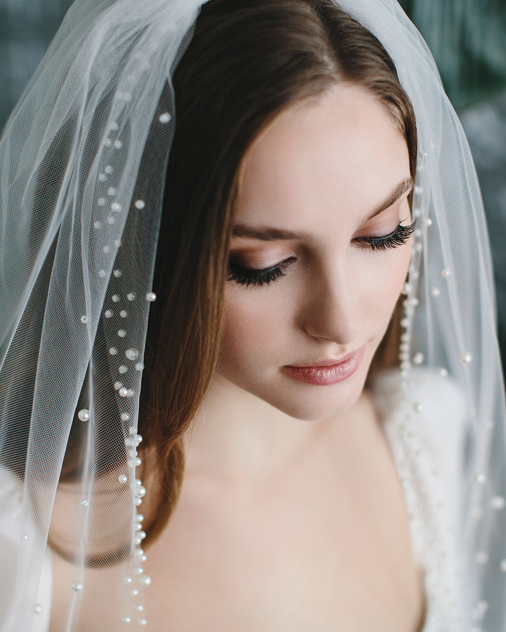 Selena Scattered Pearl Veil - Elegant Bridal Hair Accessory for Weddings, Prom & Special Occasions | Handmade Pearl Hairpiece with Delicate Beading