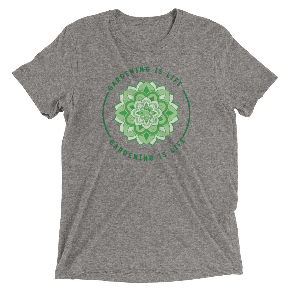 Gardening is Life T-Shirt - Comfortable Cotton Tee for Garden Lovers - Perfect for Outdoor Activities, Gardening & Casual Wear