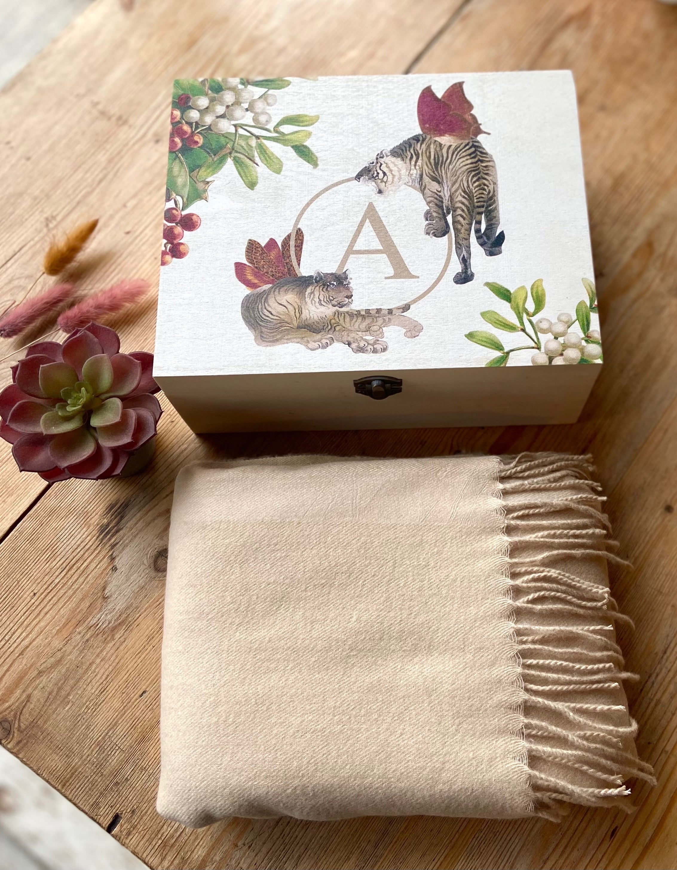 Luxury Cashmere Blend Scarf - Soft Winter Wrap for Women & Men - Tiger Print Gift Box - Perfect for Christmas, Birthday & Anniversary Gifts