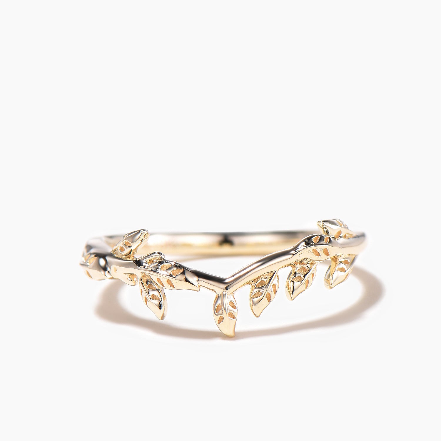 Solid 14K Yellow Gold Leaf Wedding Band - Nature Inspired Stacking Ring for Women, Matching Couple Bands - Perfect for Engagement, Anniversary & Everyday Wear