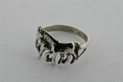 Sterling Silver Horse Ring for Women - Elegant Equestrian Jewelry Gift for Horse Lovers - Perfect for Everyday Wear, Special Occasions & Horse-Themed Events