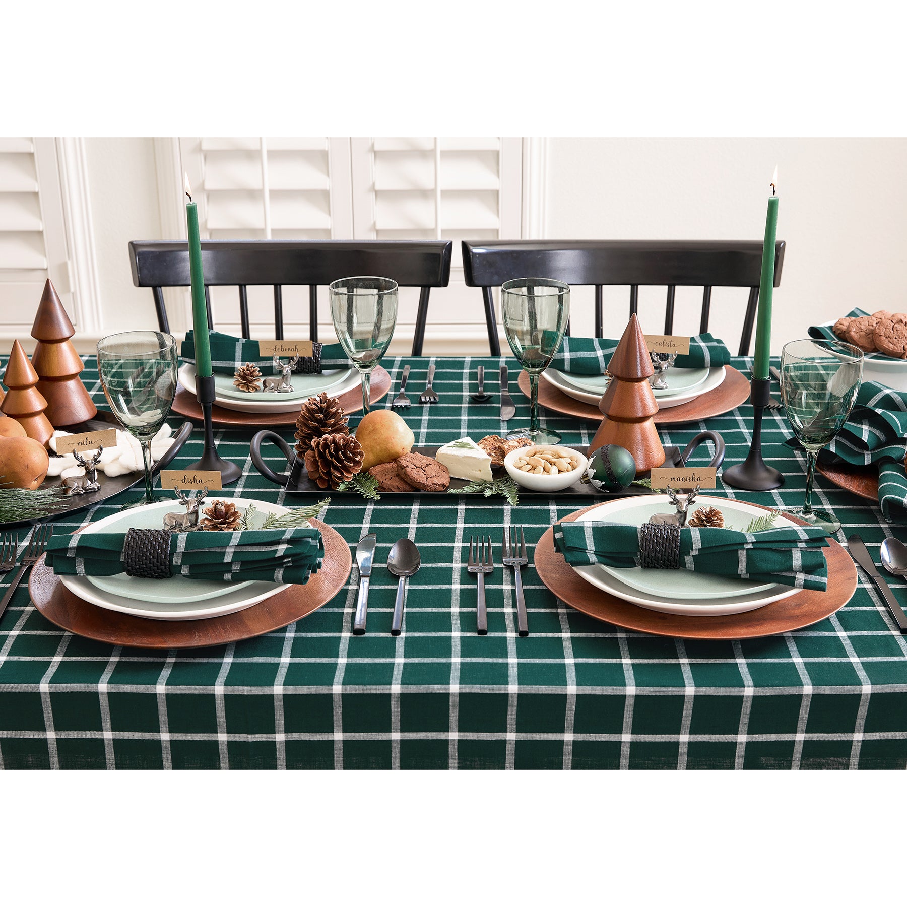 Stylish Windowpane Pattern Table Runner - Elegant Dining Table Decor for Holiday Dinners & Special Occasions