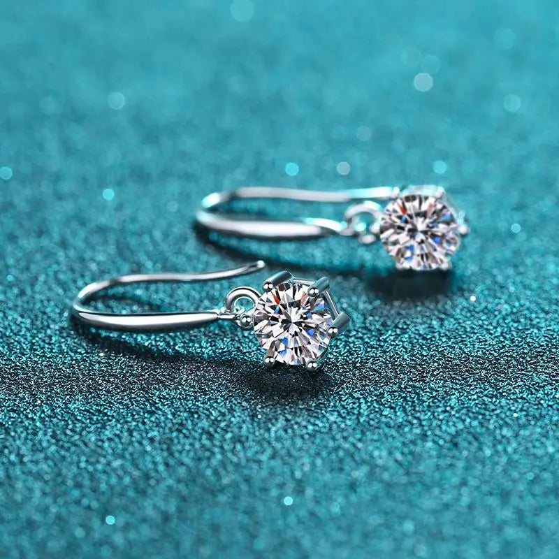 Ethereal Bond Earring - Elegant Dainty Stud Earrings for Women, Hypoallergenic & Lightweight - Perfect for Everyday Wear, Date Nights & Special Occasions
