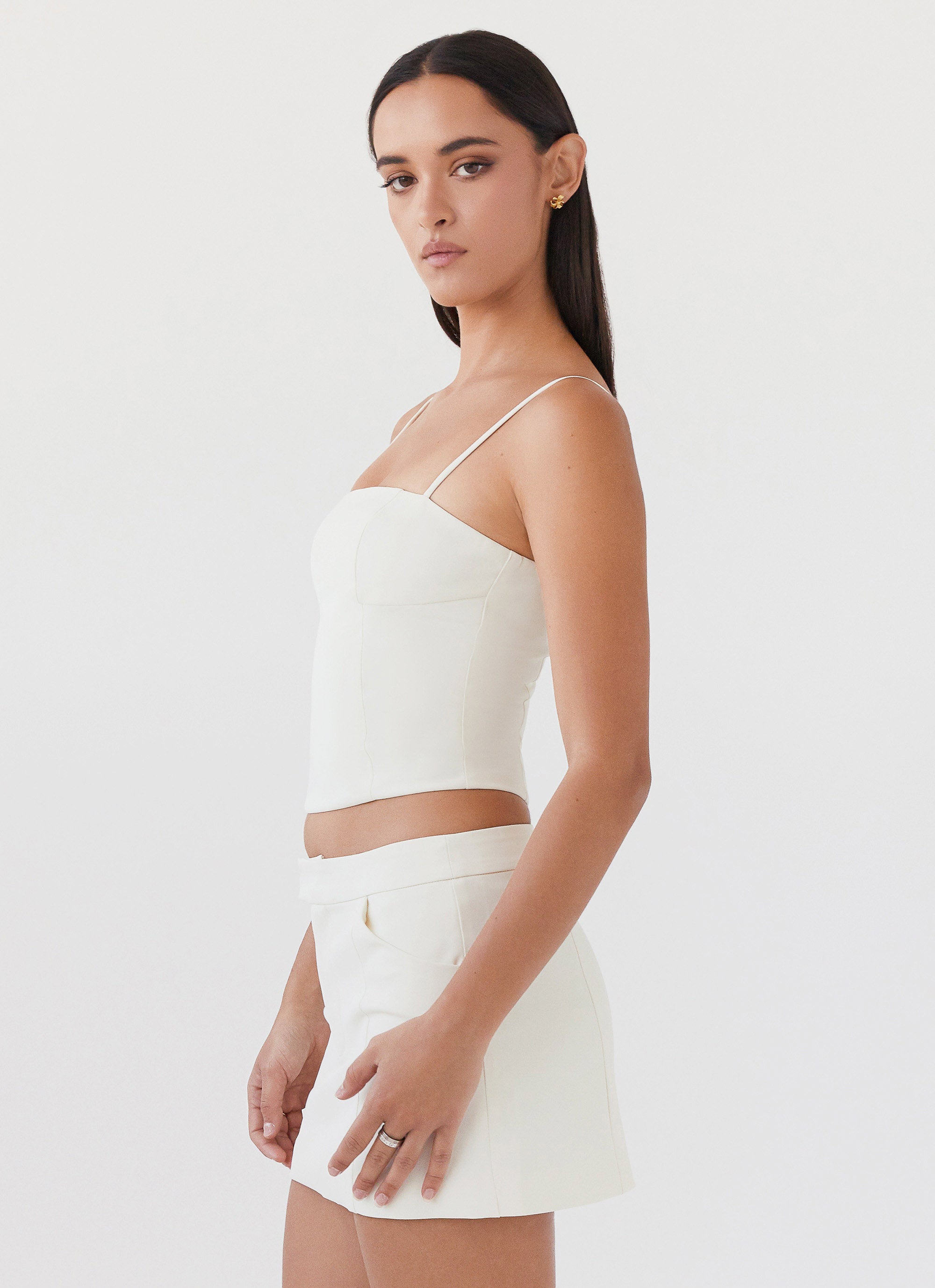 Eliana Crop Top Ivory - Trendy Women's Short Shirt for Summer Outfits & Casual Wear