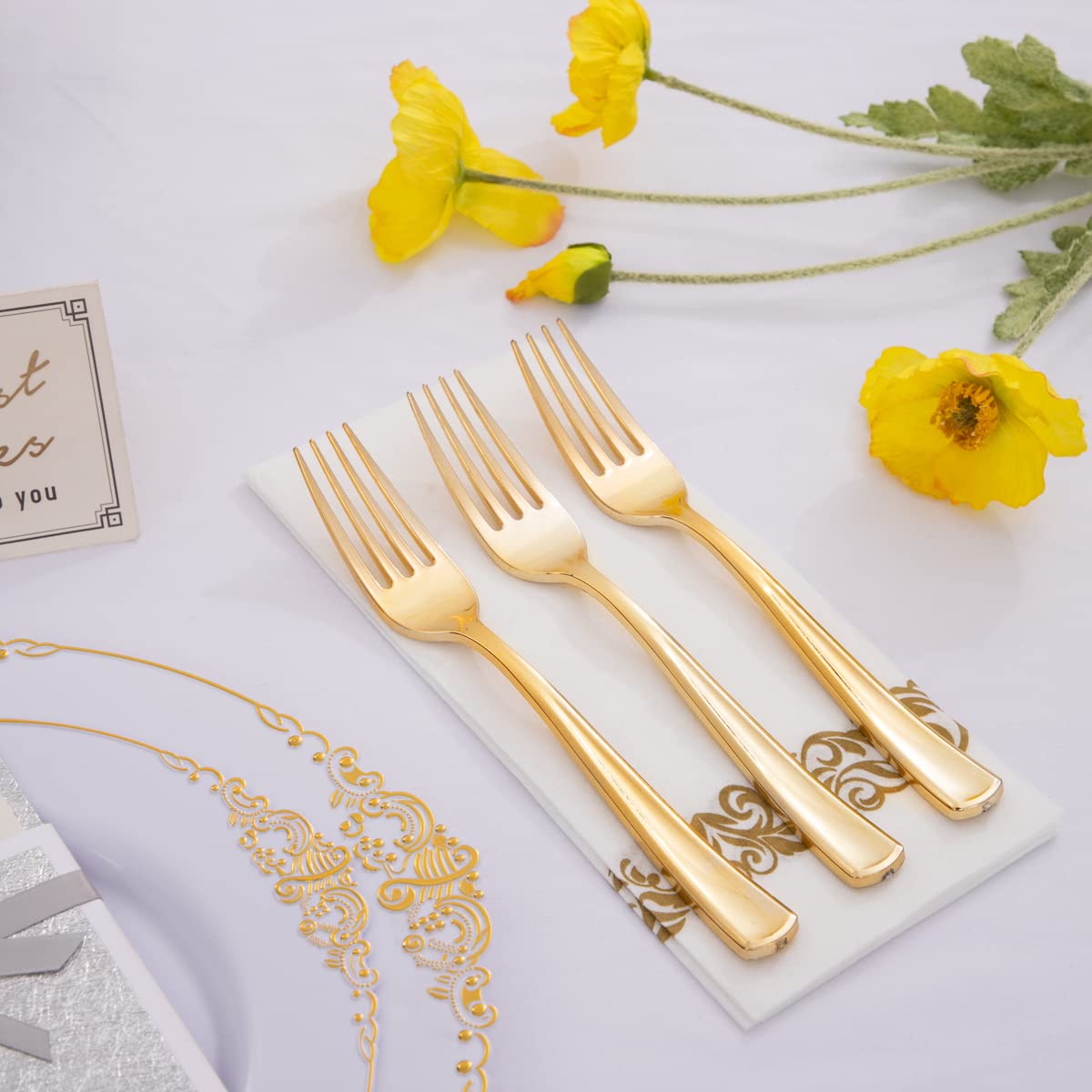 **100-Pack Gold Glitter Plastic Plates & 200-Pack Gold Plastic Forks – 7.4