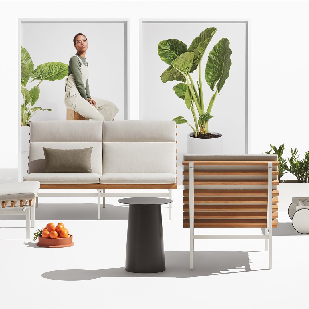 Modern Circular Tall Side Table - Stylish End Table for Living Room, Bedroom & Office - Perfect for Lamps, Books & Decor