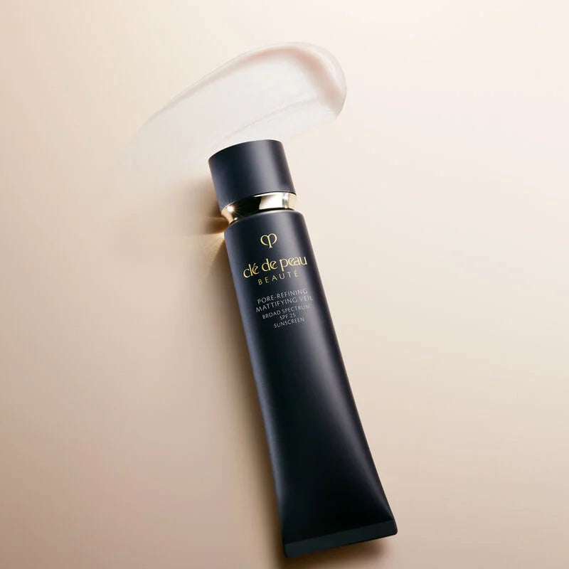 Pore Refining Mattifying Veil Primer - Oil Control & Skin Perfecting Makeup Base - 38ml / 1.8 fl oz - Ideal for Oily Skin & Flawless Makeup Application