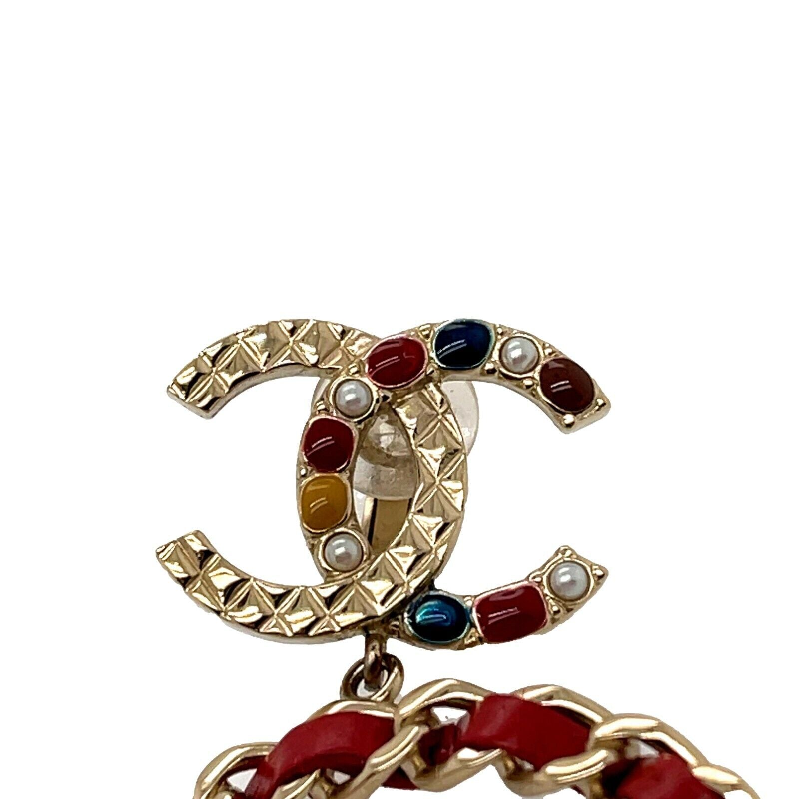CHANEL 19K CC Chain Hoop Clip-On Earrings in Champagne Gold & Quilted Red - Luxury Fashion Jewelry for Women, Perfect for Parties, Weddings & Special Occasions