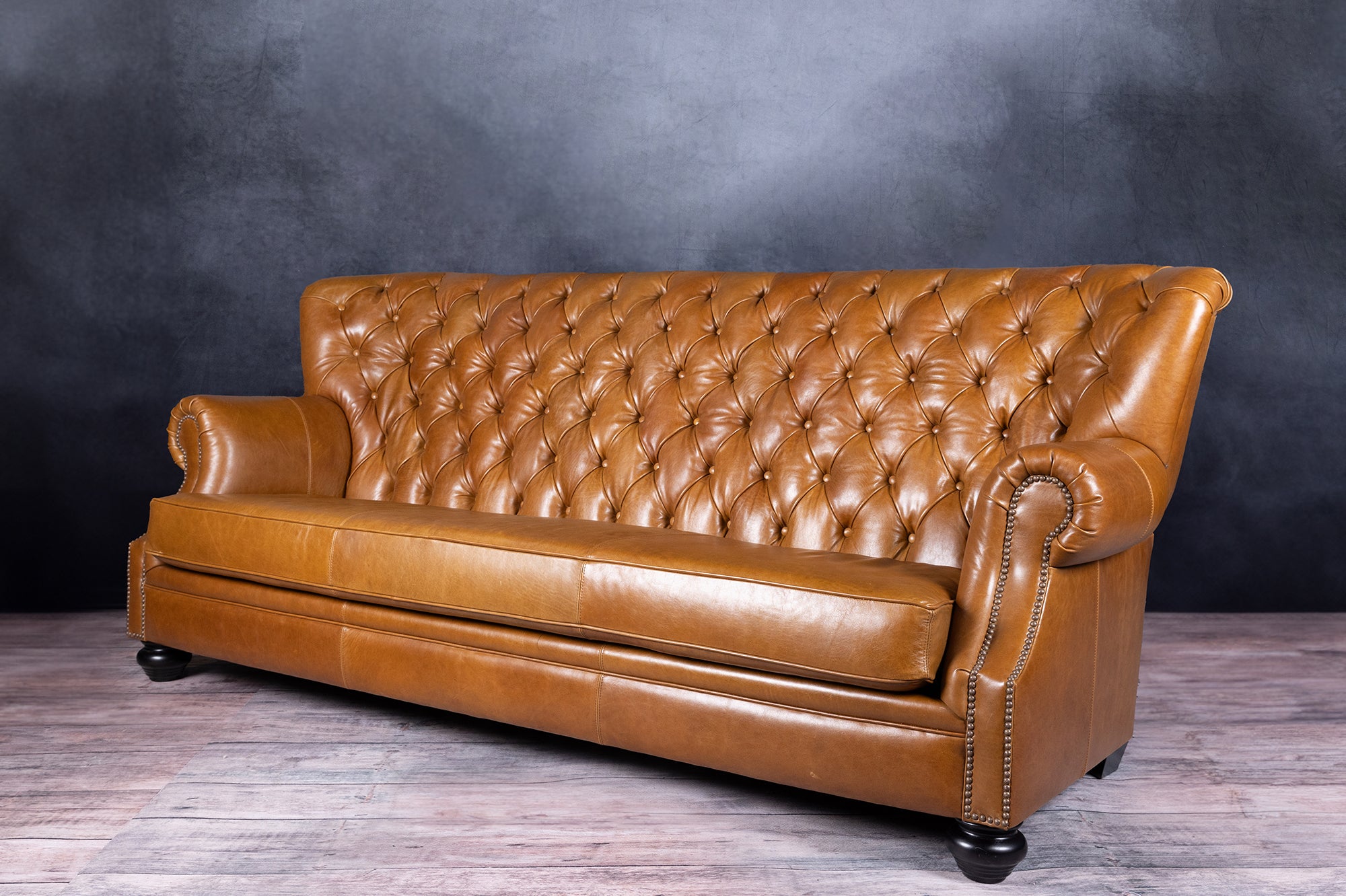 Premium Genuine Leather Sofa for Writers - Comfortable Home Office & Study Room Furniture for Relaxing & Reading