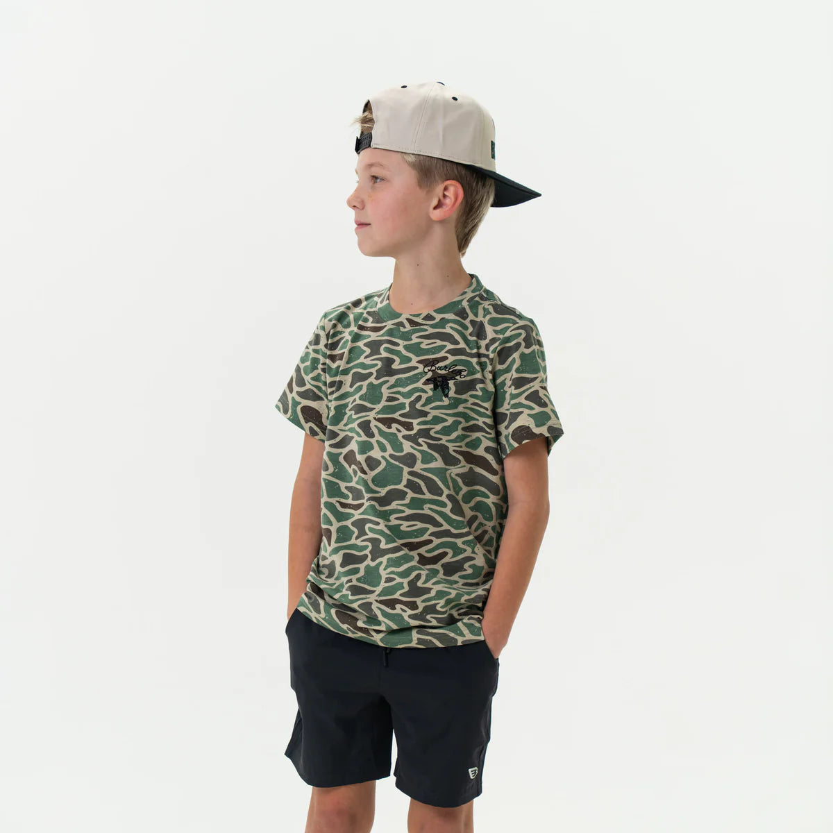 Retro Duck Camo T-Shirt for Boys - Vintage Style Camouflage Tee - Perfect for Outdoor Adventures, Hunting, and Casual Wear