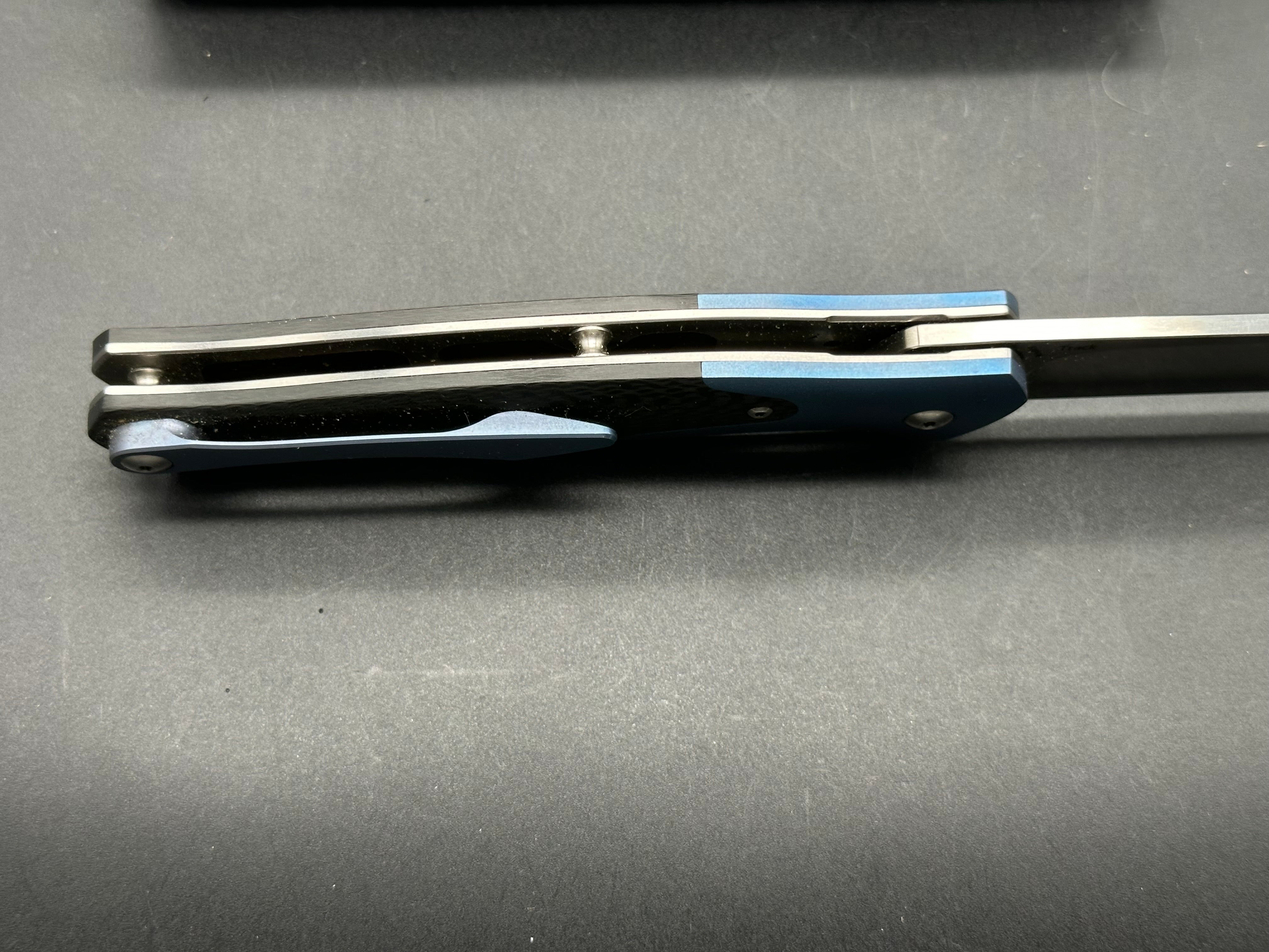 Amare Knives Track Liner Lock Folding Knife - 3.75