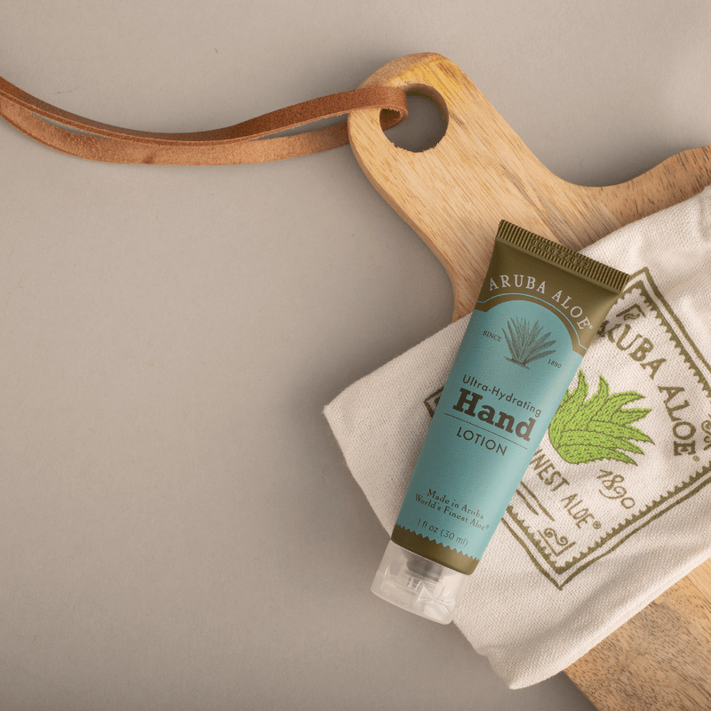 Premium Hand Travel Gift Set - Thoughtful Present for Travel Lovers | Perfect for Vacations, Business Trips & Road Trips