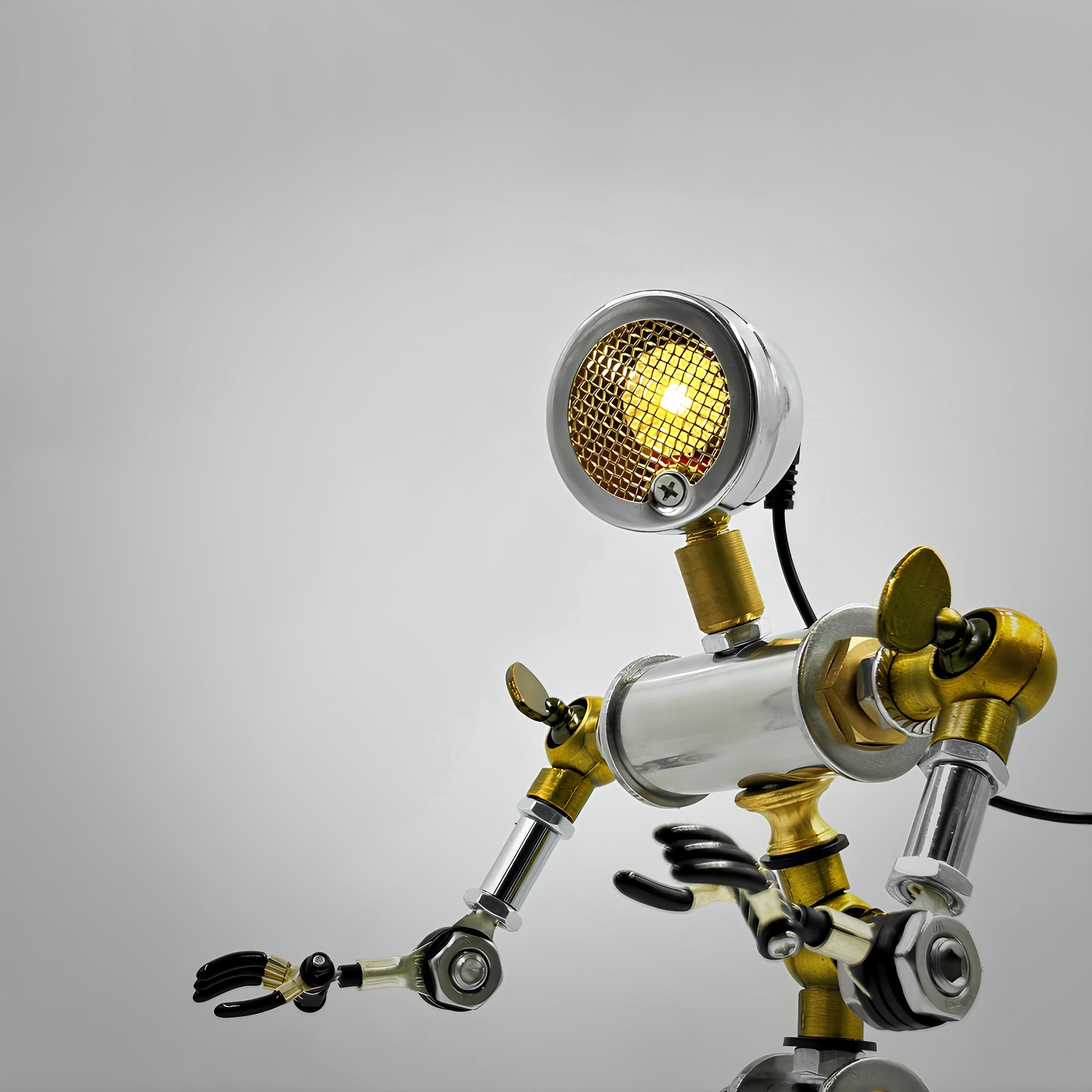 Cyberpunk Robot-Shaped LED Table Lamp - 19