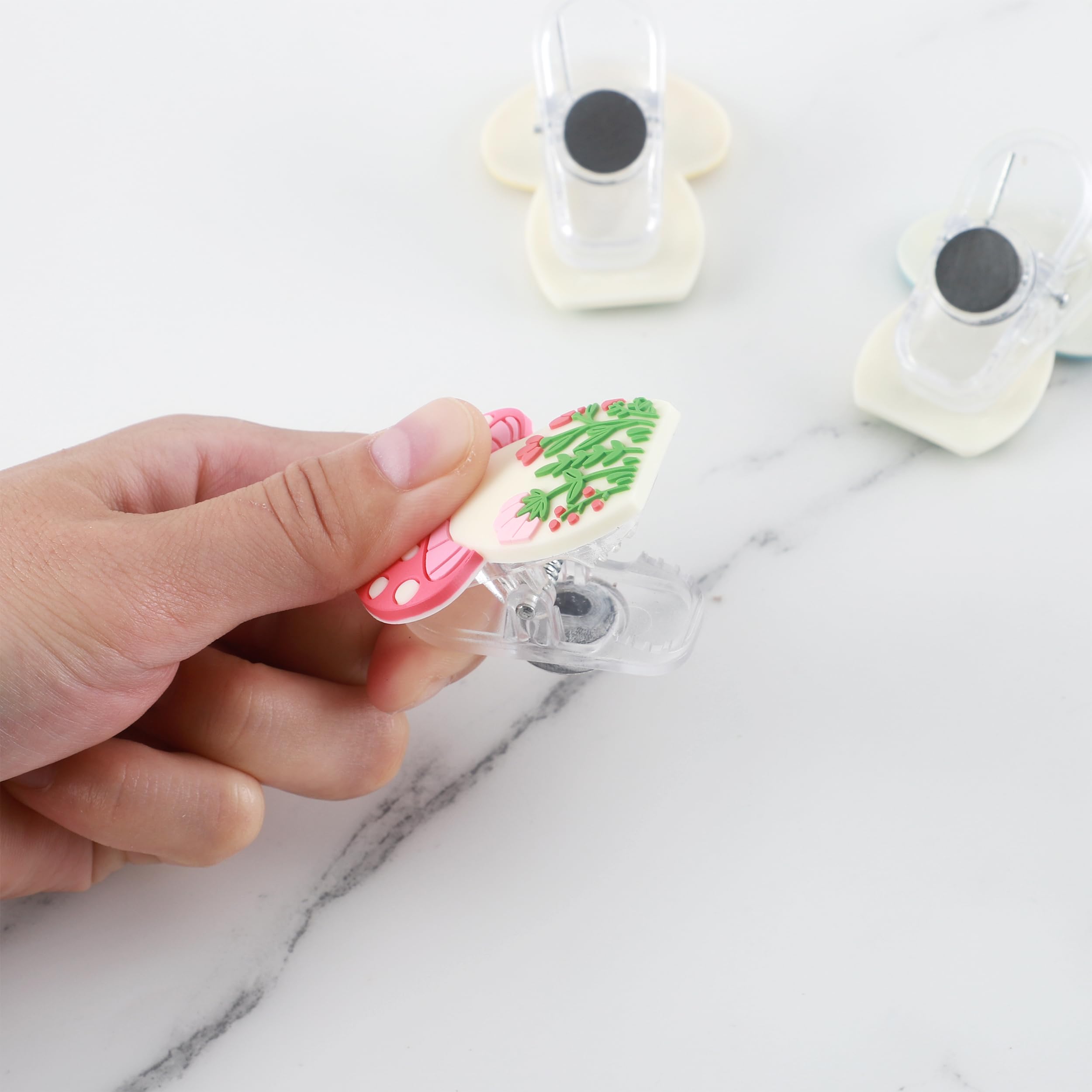 Cute Magnetic Bag Clips for Snacks & Food Storage - 8 Pack Floral Mushroom Design Airtight Sealing Kitchen Clips | Perfect for Chips, Cereal, Frozen Food & Pantry Organization