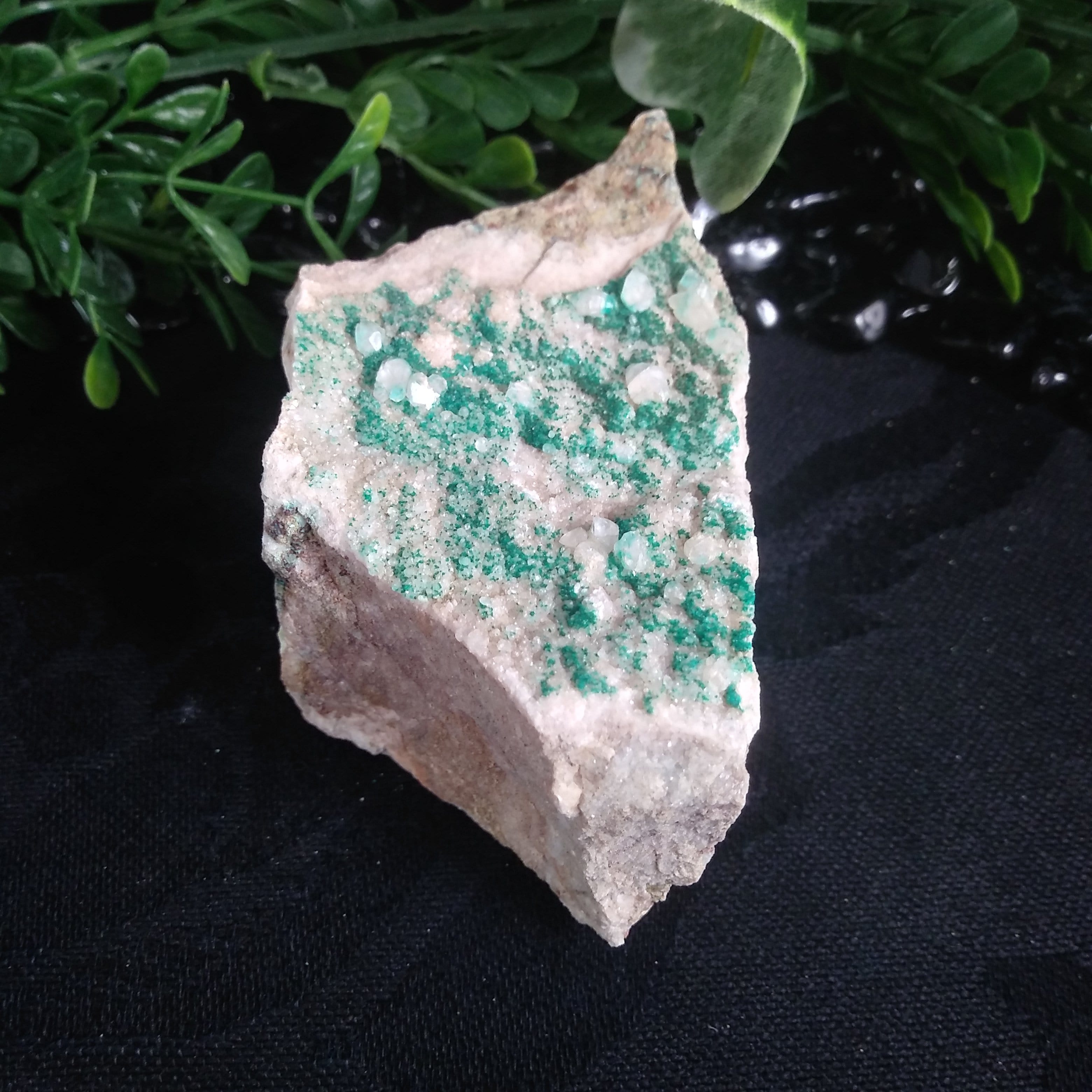 Natural Dioptase & Apophyllite Crystal Cluster - 204g Raw Healing Stones for Meditation, Reiki & Energy Work - Perfect for Home Decor, Spiritual Gifts & Crystal Collectors