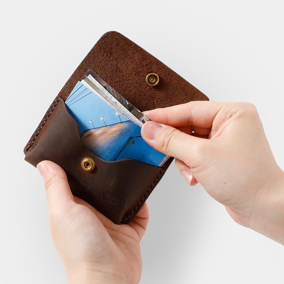 Premium TRAVELER'S COMPANY Leather Card Holder - Slim RFID Blocking Wallet for Credit Cards & ID (Brown) | Perfect for Travel, Business & Everyday Use