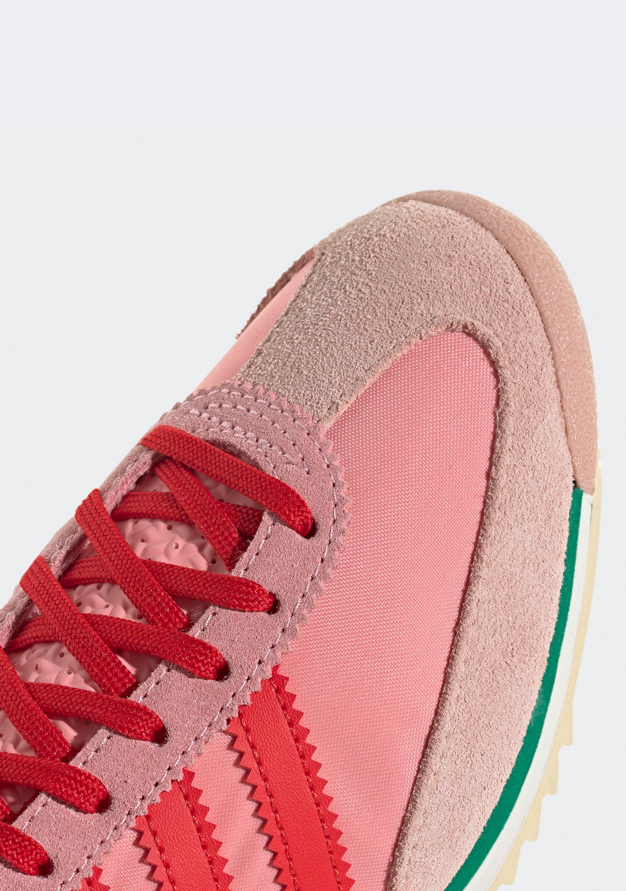 Adidas Women's SL 72 OG Sneakers - Retro Running Shoes for Women - Comfortable Casual & Athletic Footwear - Perfect for Running, Walking & Street Style Fashion