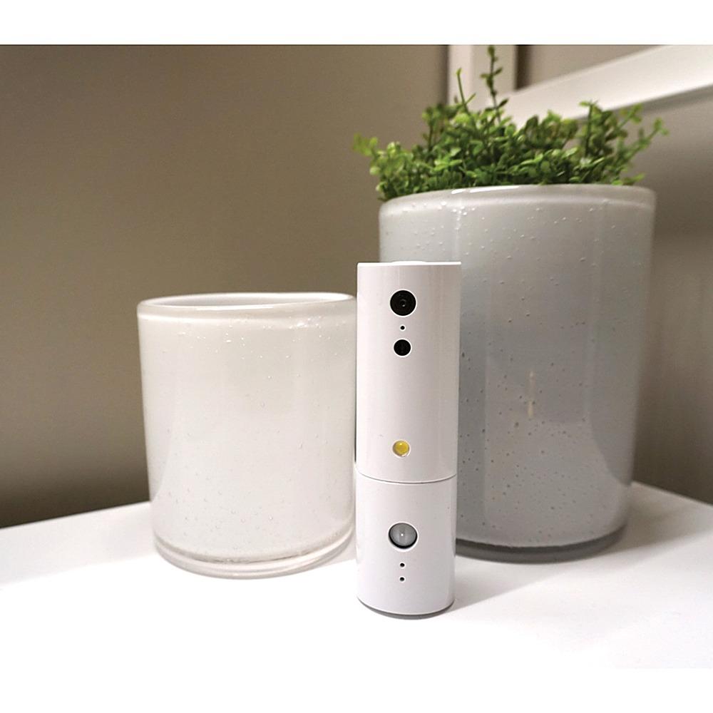 Amaryllo Hermes Auto Tracking Indoor Security Camera with Biometric Recognition - 1 Year 24/7 Cloud Recording - White | Home & Office Surveillance, Baby/Pet Monitoring, Smart Home Security System
