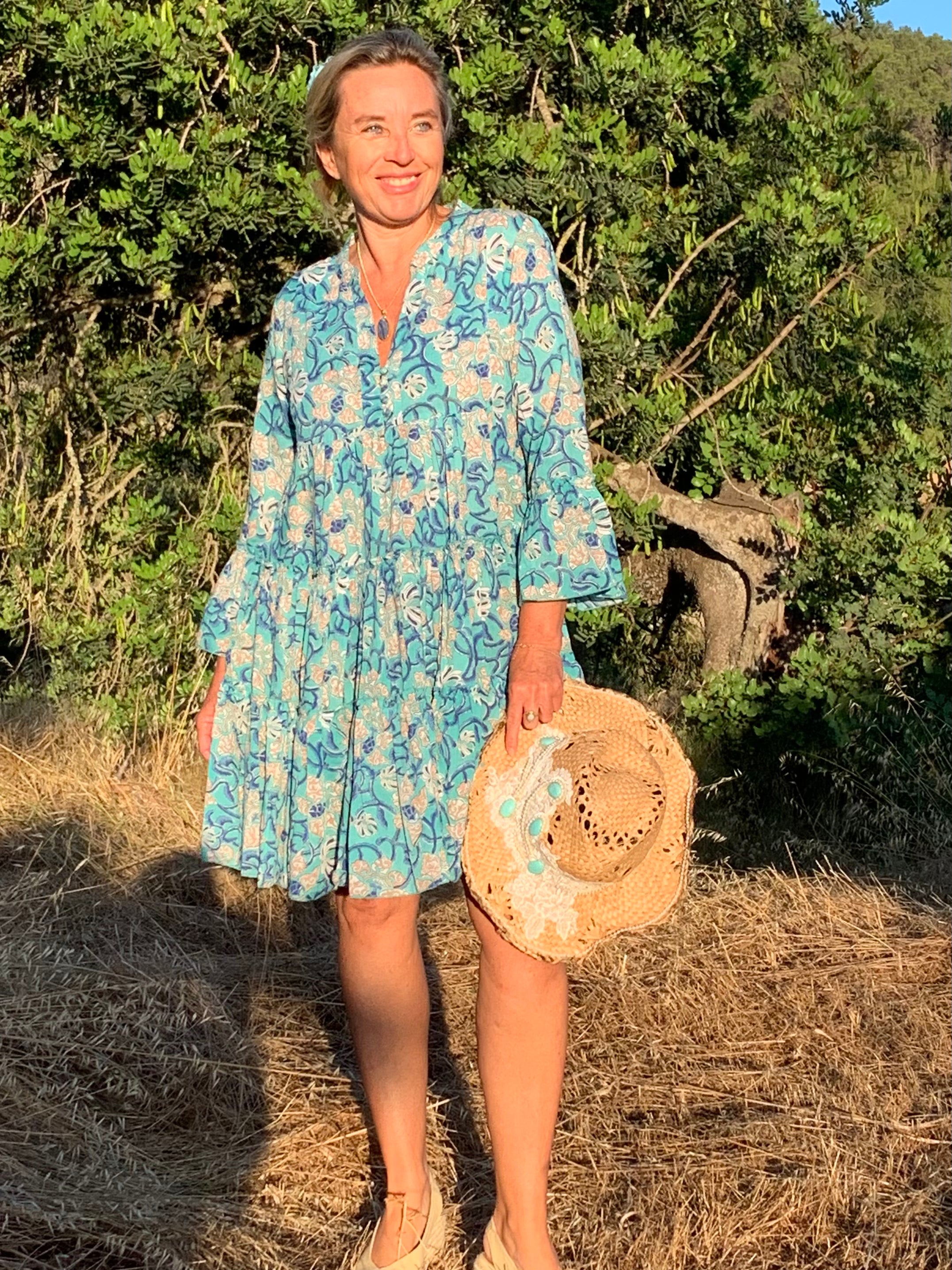 Stylish Turquoise Short Dress for Women - Perfect for Summer Outings, Beach Vacations & Casual Events