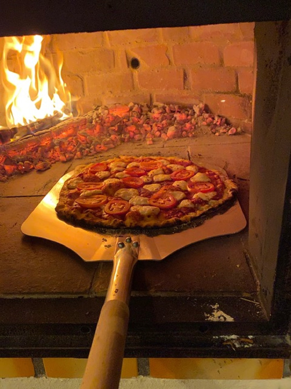 Premium Rustic Arch Lisboa Hybrid Pizza Oven - Outdoor Wood & Gas Pizza Maker for Backyard, Patio & Garden Cooking