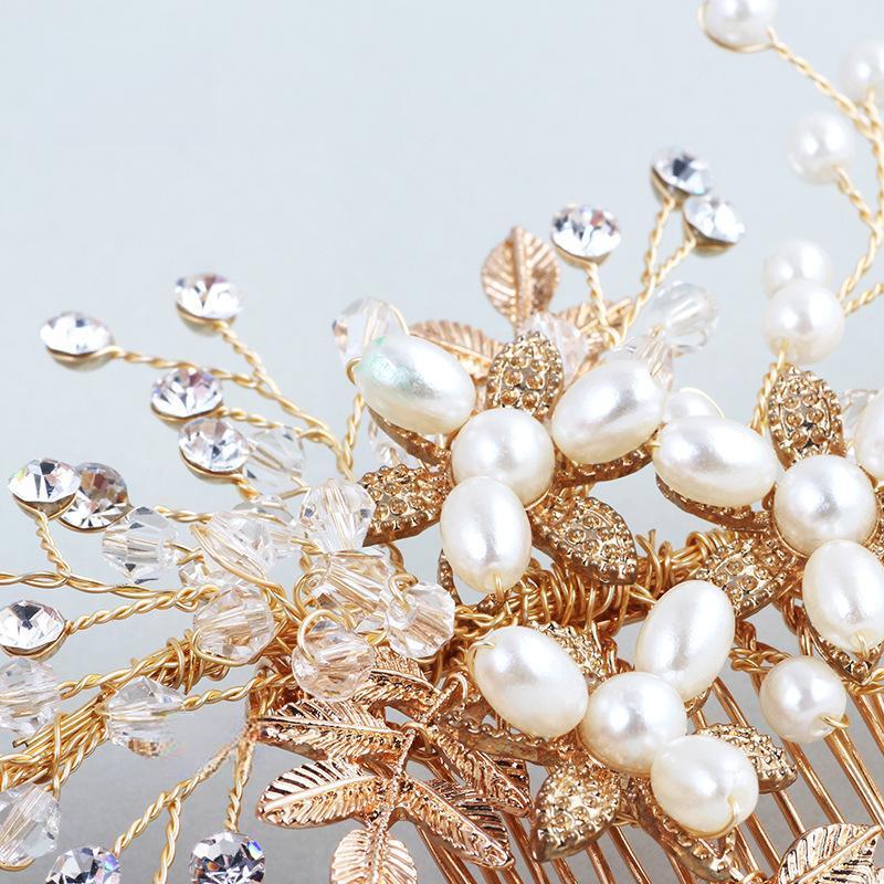 Elegant Gold Bridal Hair Comb (S8108) – Perfect for Weddings, Prom & Special Occasions – Wholesale Available