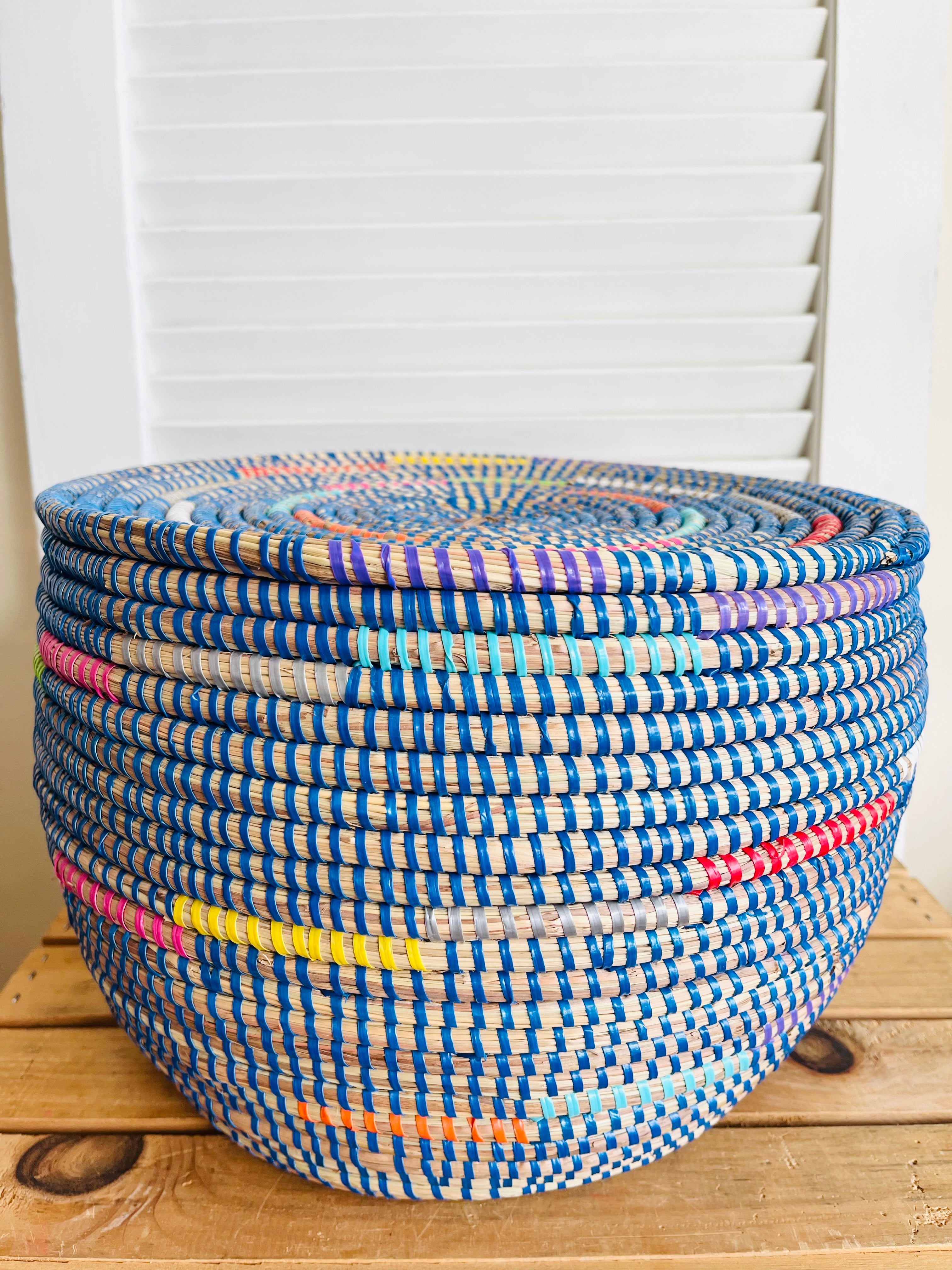 Handwoven Flat Top Storage Basket with Lid - Natural Woven Organizer for Home, Office, Nursery & Closet Organization - Perfect for Toys, Blankets, Books & Laundry