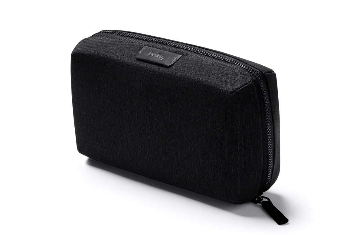 Bellroy Tech Kit - Premium Travel Organizer for Cables, Chargers & Accessories | Perfect for Business Trips, Commuting & Daily Use