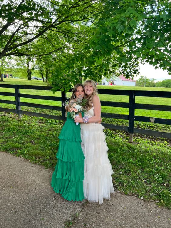 Elegant A-Line Strapless Emerald Green Long Prom Dress with Layered Skirt for Formal Parties, Homecoming, and Evening Events