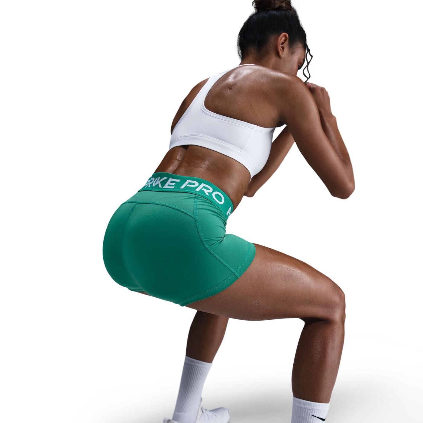 Nike Pro Women's Workout Shorts - High Waist Compression Running Shorts for Women - Gym, Yoga & Training - Moisture Wicking & Breathable Activewear