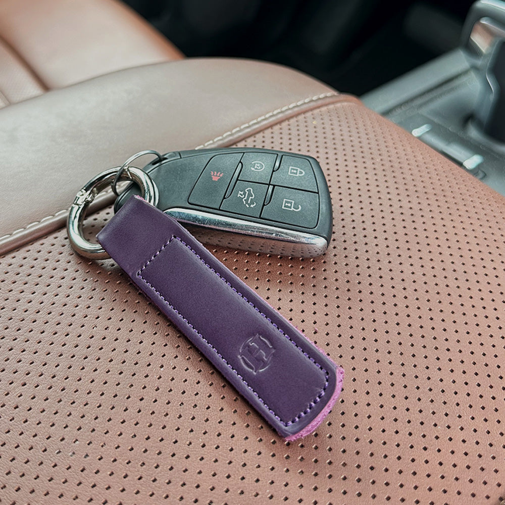 Premium Keychain - Durable & Stylish Key Holder for Everyday Use, Travel, and Gifts - High-Quality Metal Keyring for Home, Office, and Car Keys