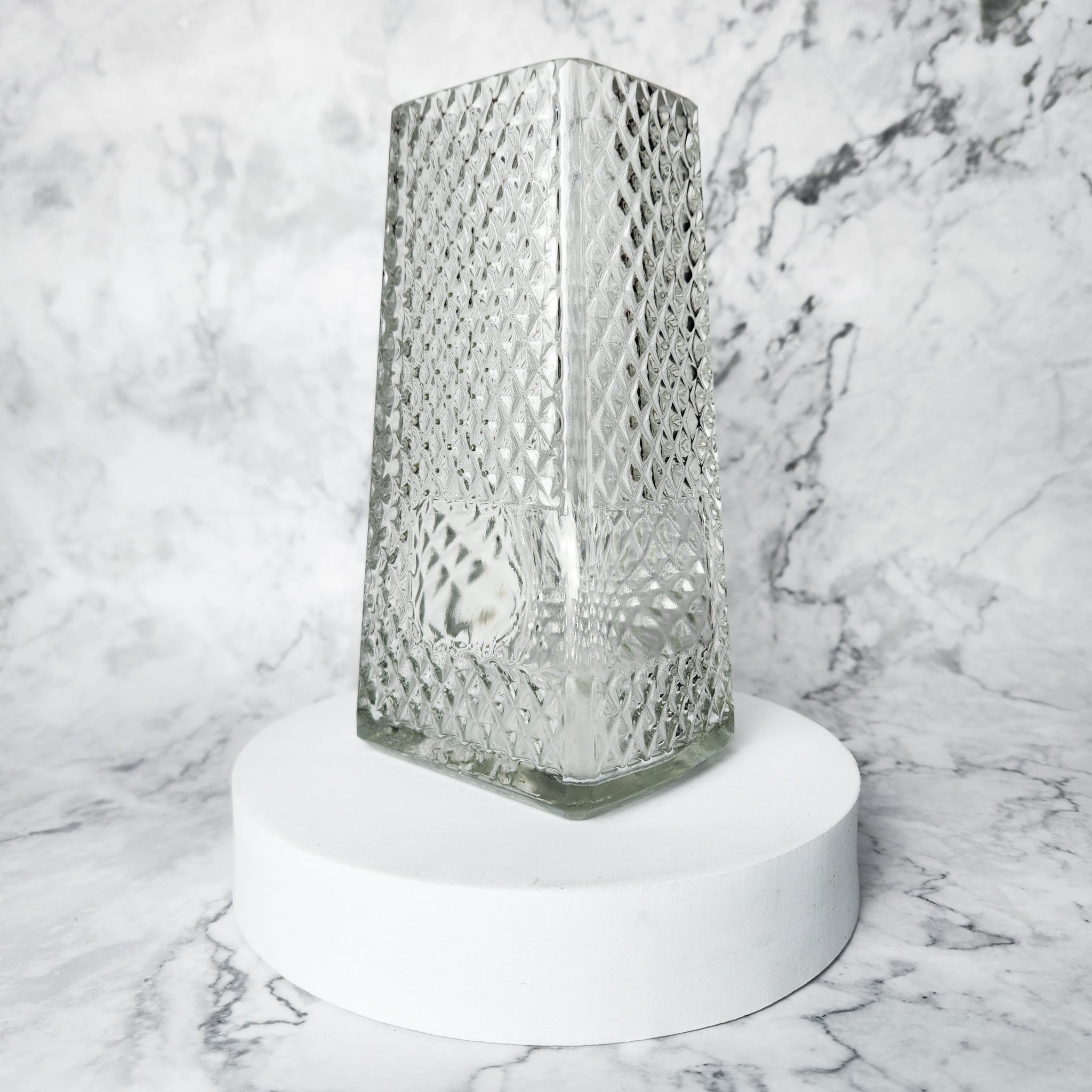 Eco-Friendly Reclaimed Glass Bottle Tapered Flower Vase - Handmade Home Decor for Wedding Centerpieces, Dining Table, and Living Room Decor
