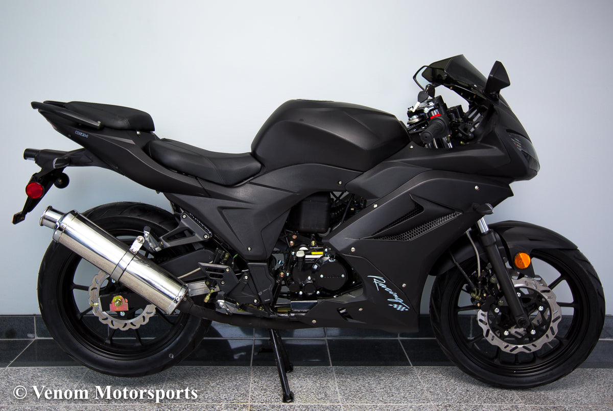 Venom X22 125cc Ninja Style Motorcycle - 4 Speed Manual Transmission for Street Riding & Commuting