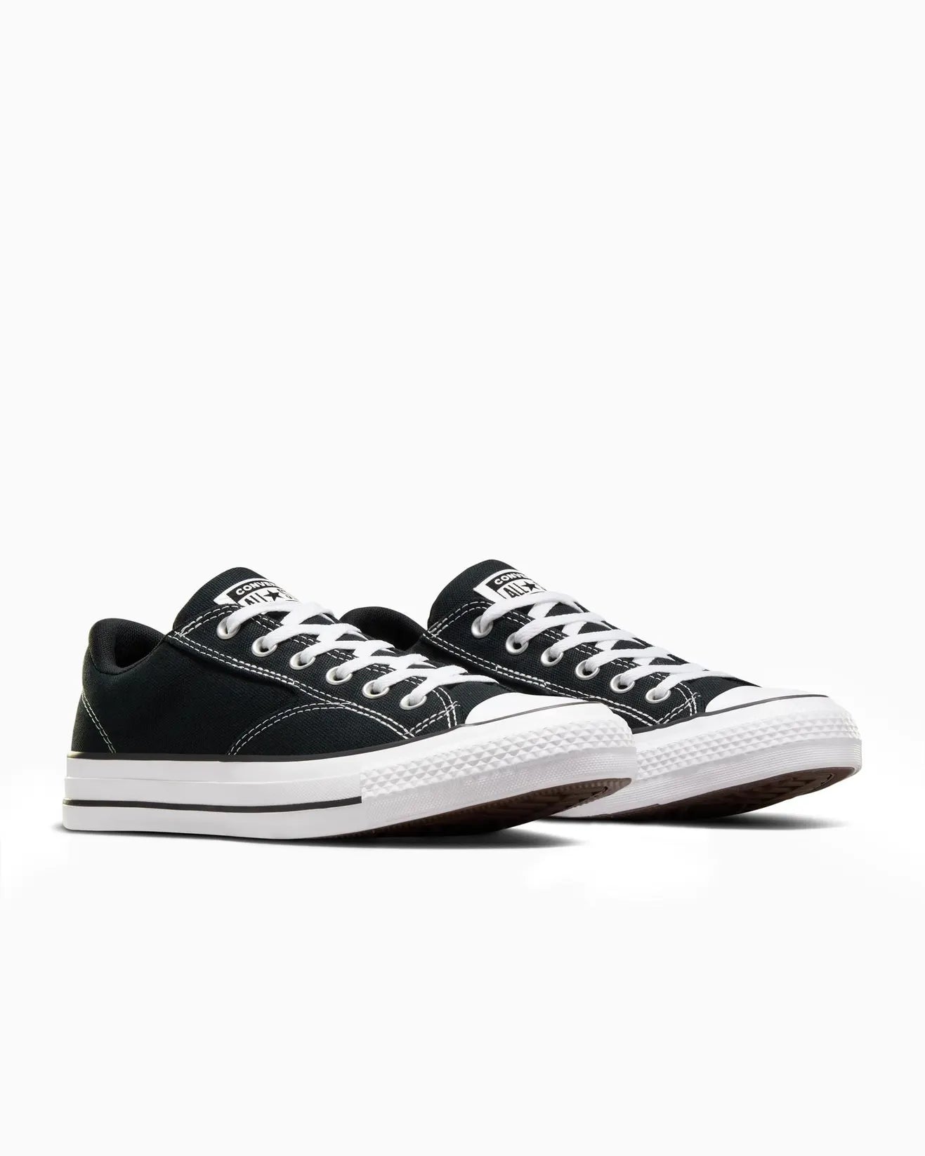 Men's Converse Chuck Taylor All Star Malden Street OX Sneakers - Classic Canvas Low Top Shoes for Casual Wear & Street Style Fashion
