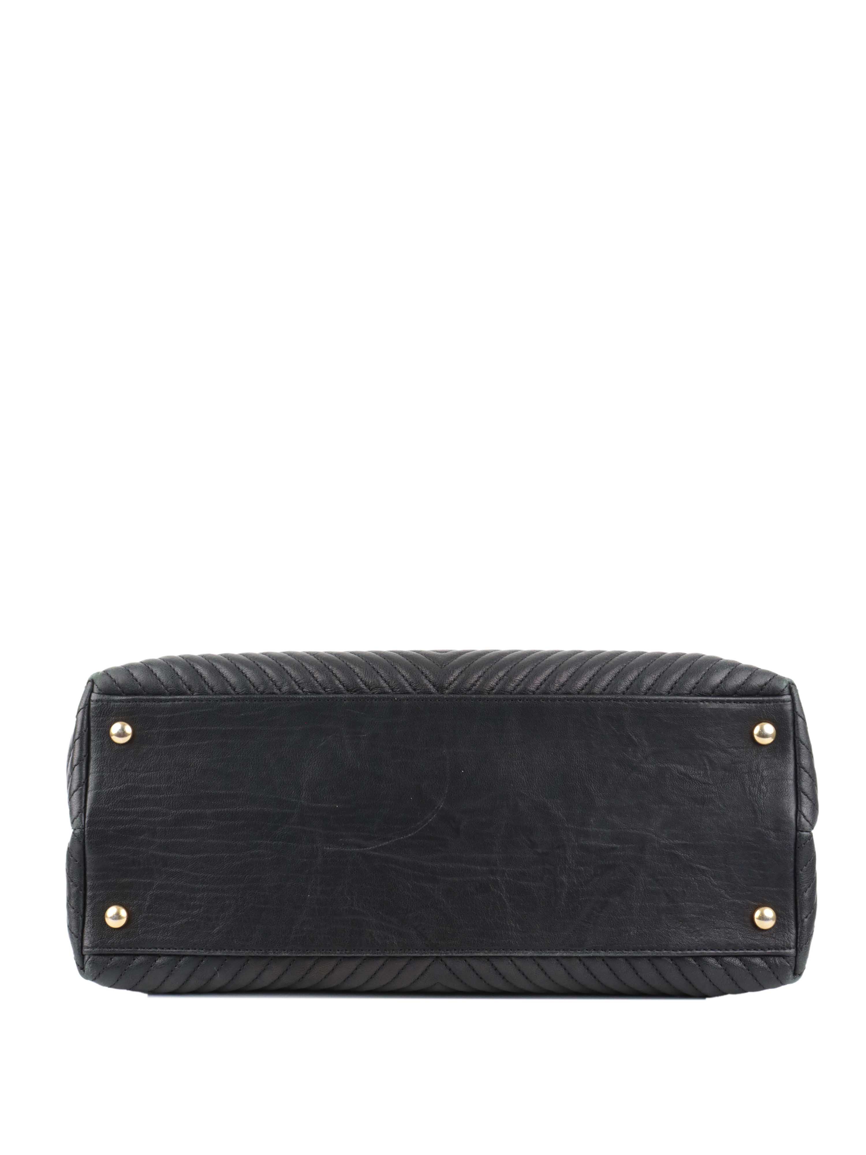 Chanel Black Leather Shoulder Bag for Women - Luxury Designer Handbag for Everyday Use, Work, and Evening Events
