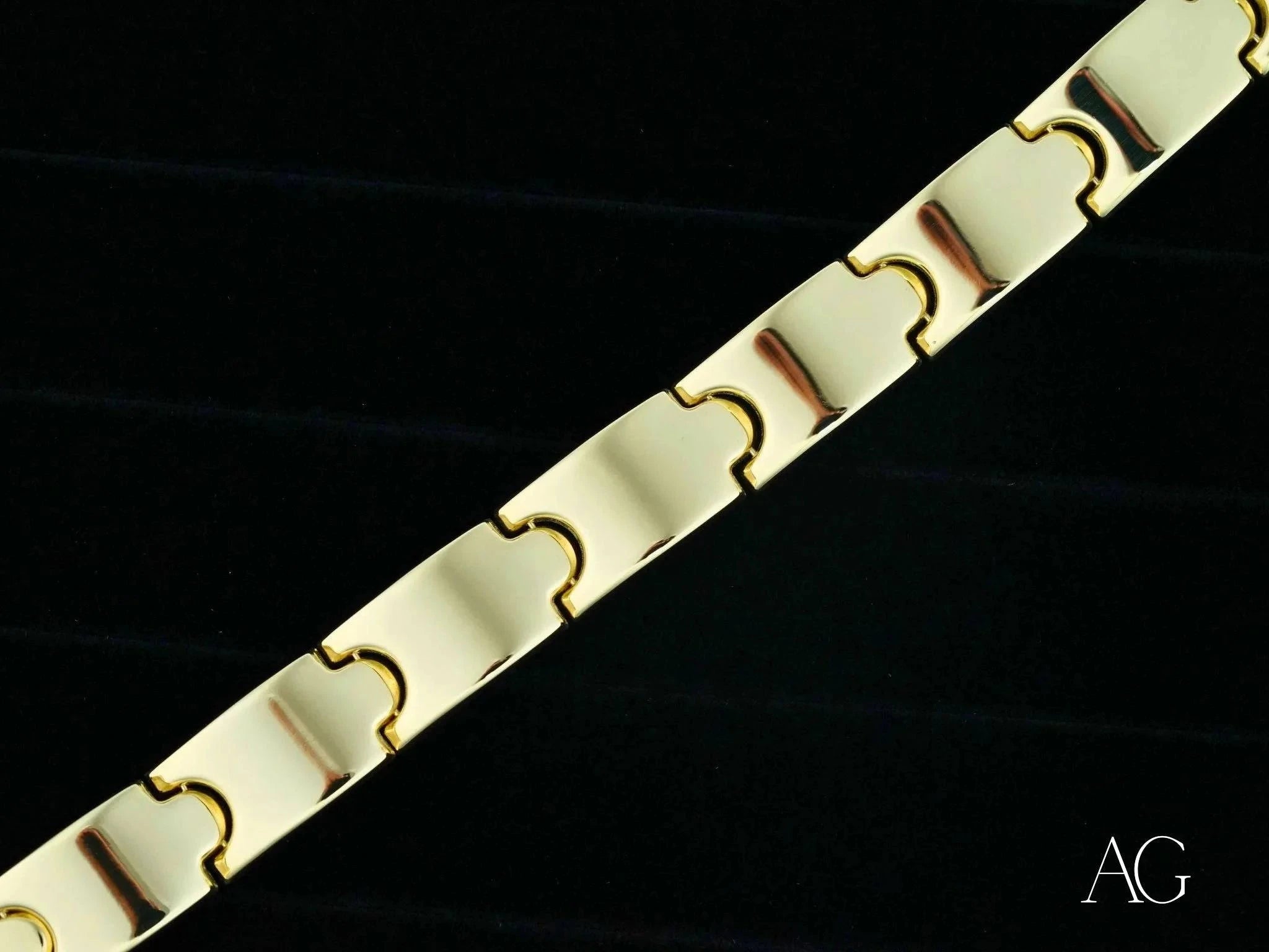 18K Solid Gold Men's Bracelet - Luxurious Open Box Clasp Design for Gifts, Weddings & Special Occasions