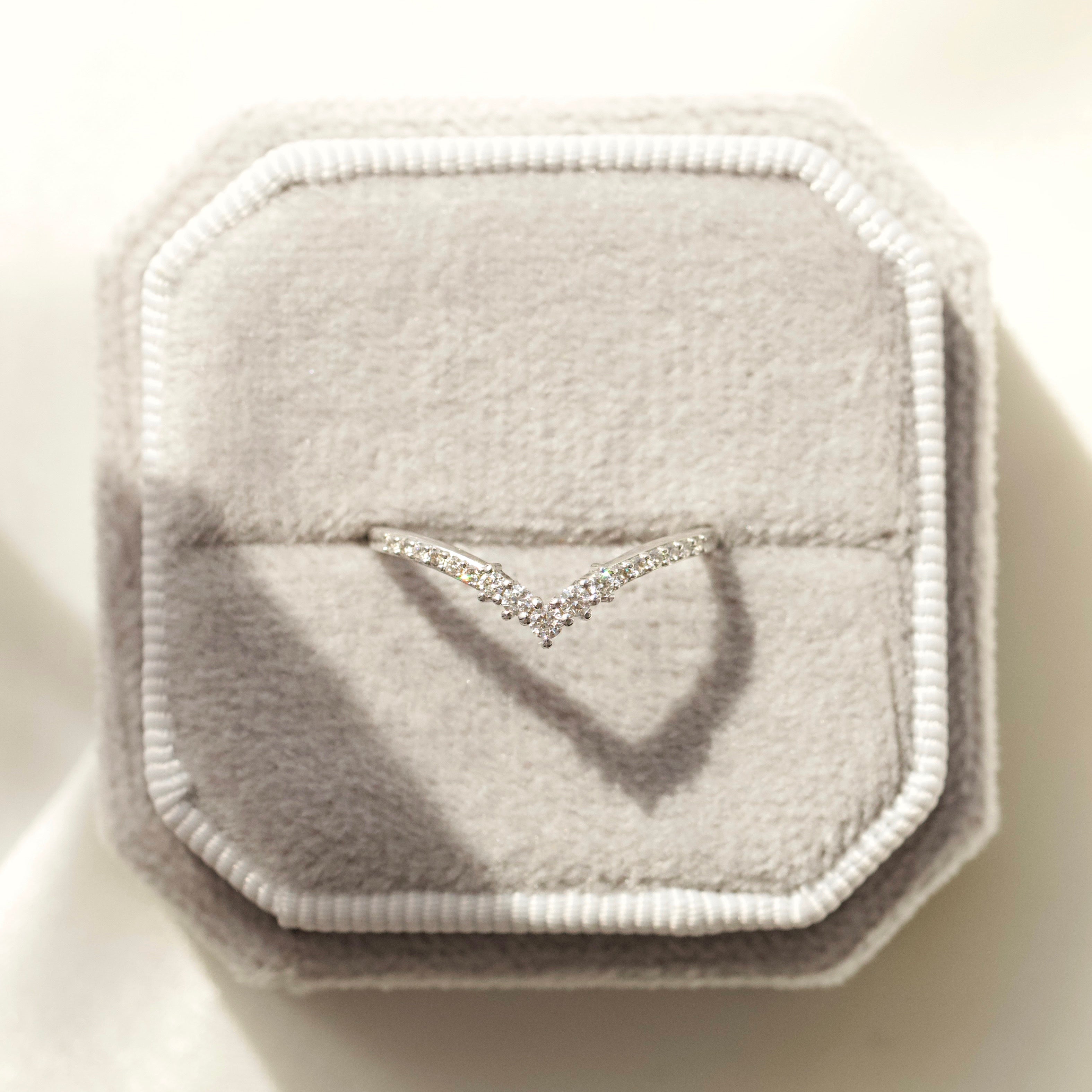 Diamond Crown Hugging Ring - Elegant & Unique Jewelry for Women | Perfect for Weddings, Anniversaries & Special Occasions