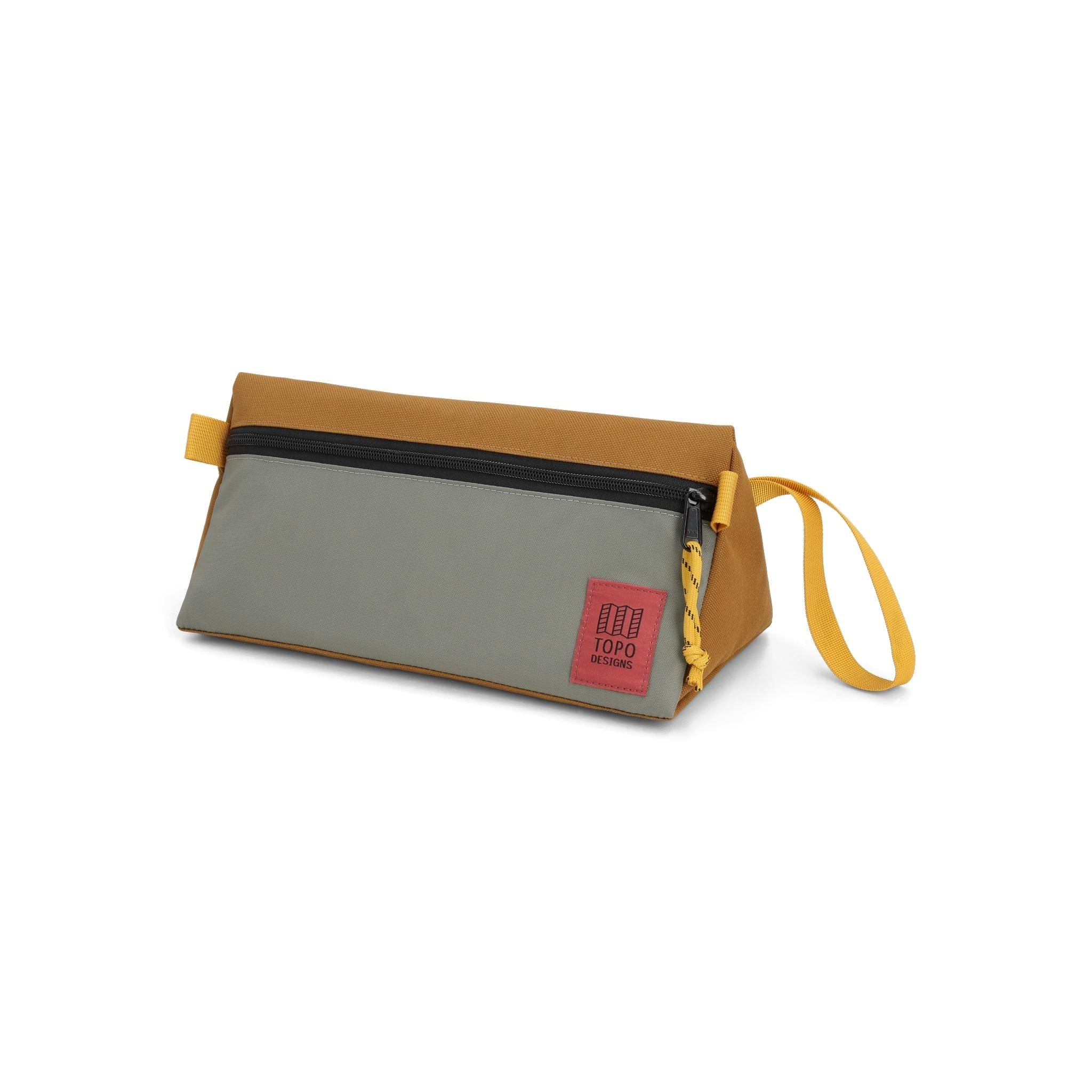 Premium Leather Dopp Kit for Men - Travel Toiletry Bag with Hanging Hook - Perfect for Gym, Business Trips & Weekend Getaways