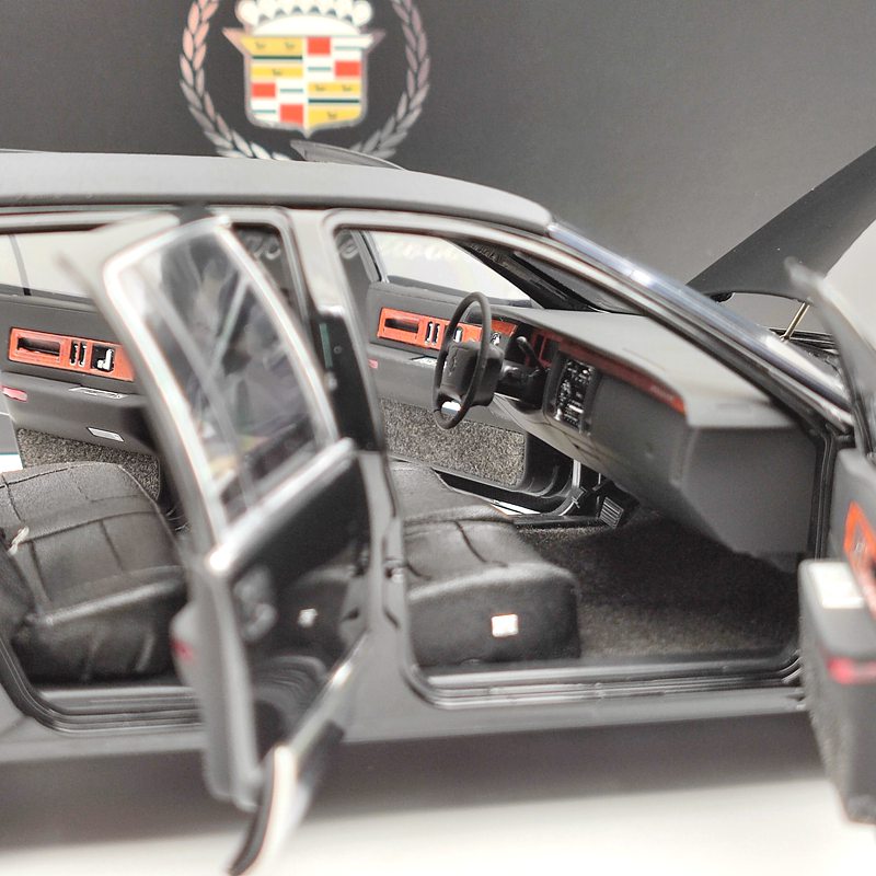 1993 Cadillac Fleetwood Sedan 1:18 Scale Diecast Model Car - Black Collectible Edition | Perfect for Car Enthusiasts, Display Cases & Gift Giving