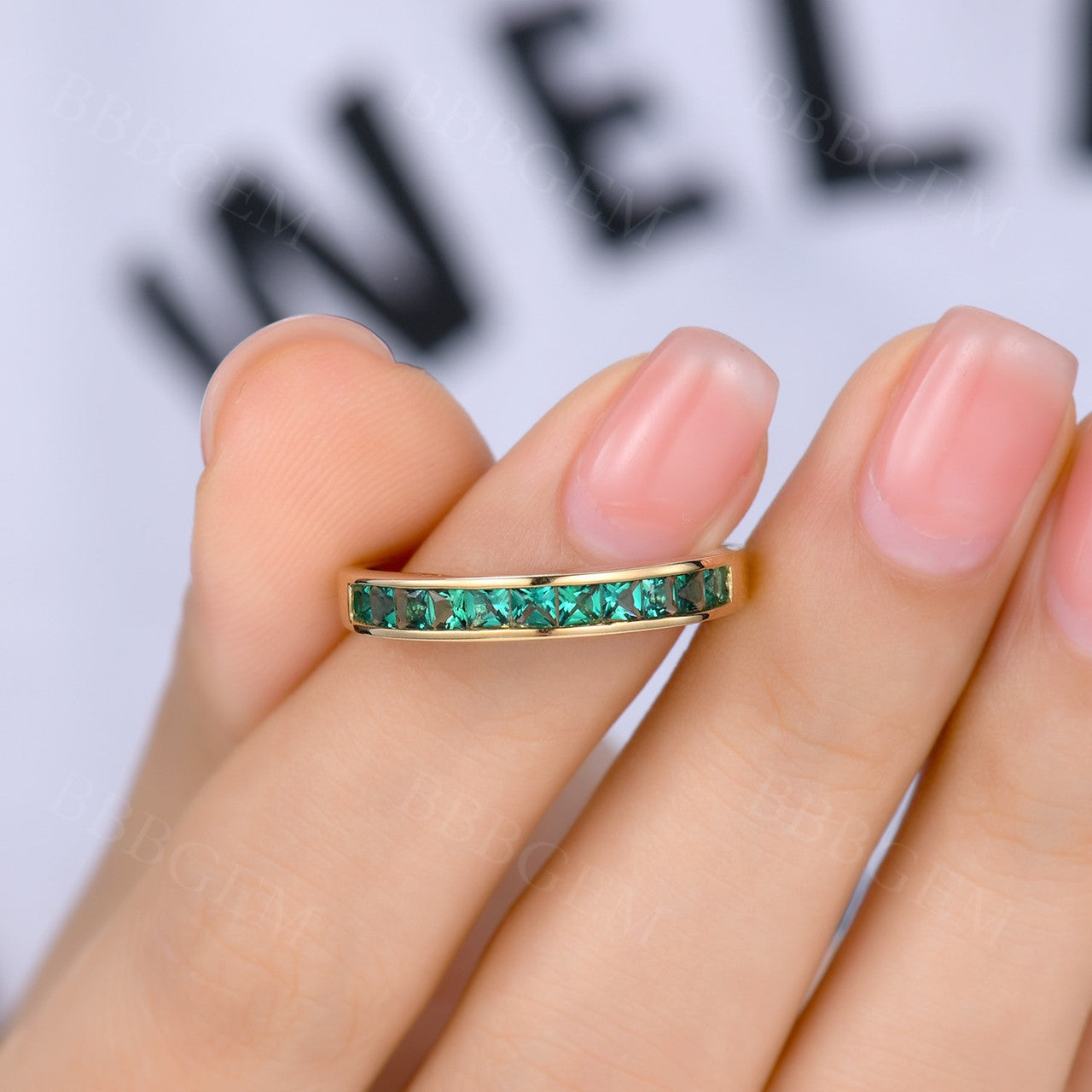 14K Yellow Gold Princess Cut Emerald Engagement Ring - Channel Set Wedding Band for Bridal & Anniversary Gifts