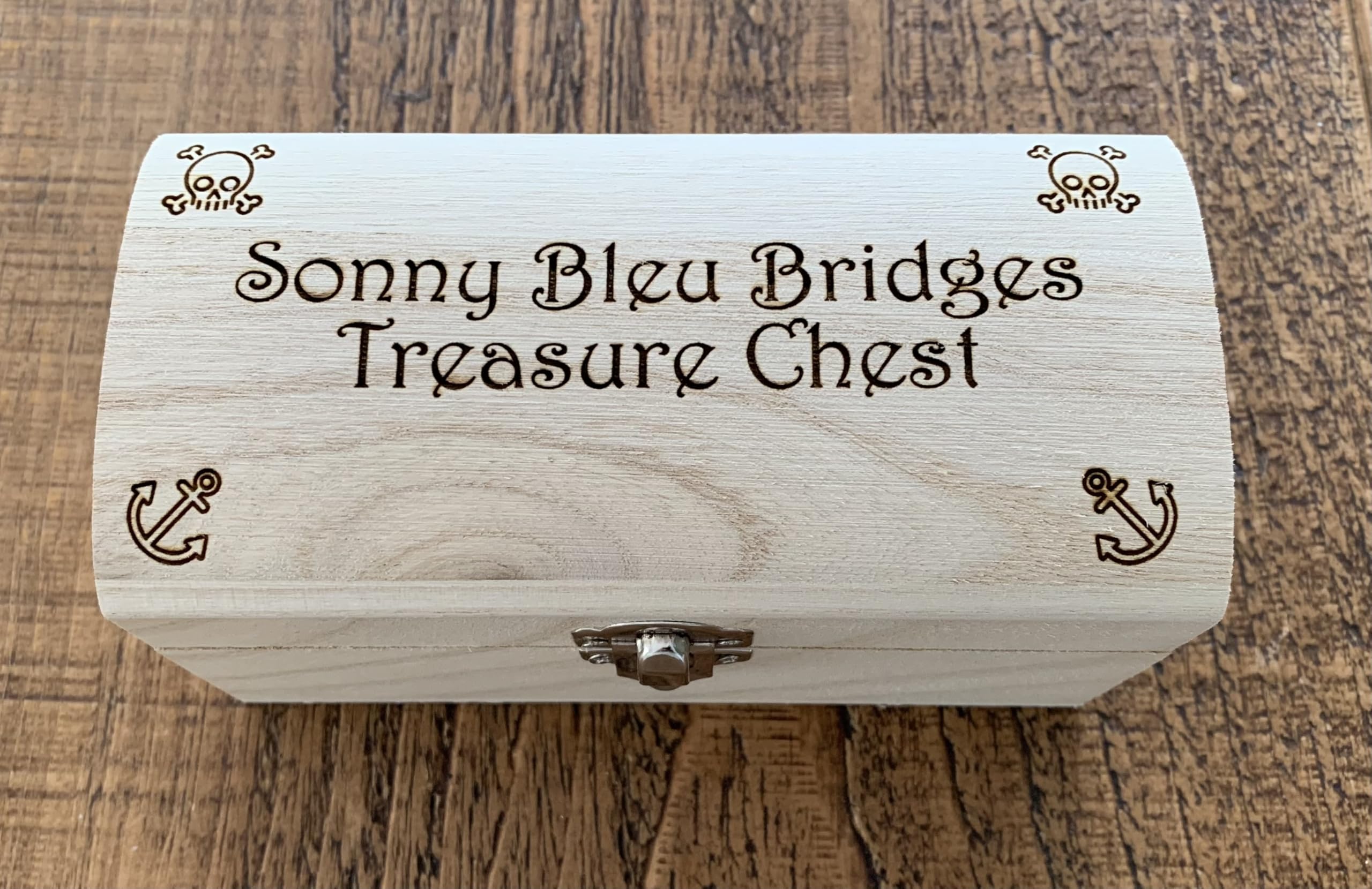 Personalized Wooden Keepsake Box - Pirate Treasure Chest Gift for Kids, Jewelry & Collectibles Storage - Perfect for Birthday Gifts, Memory Box for Children's Room Decor