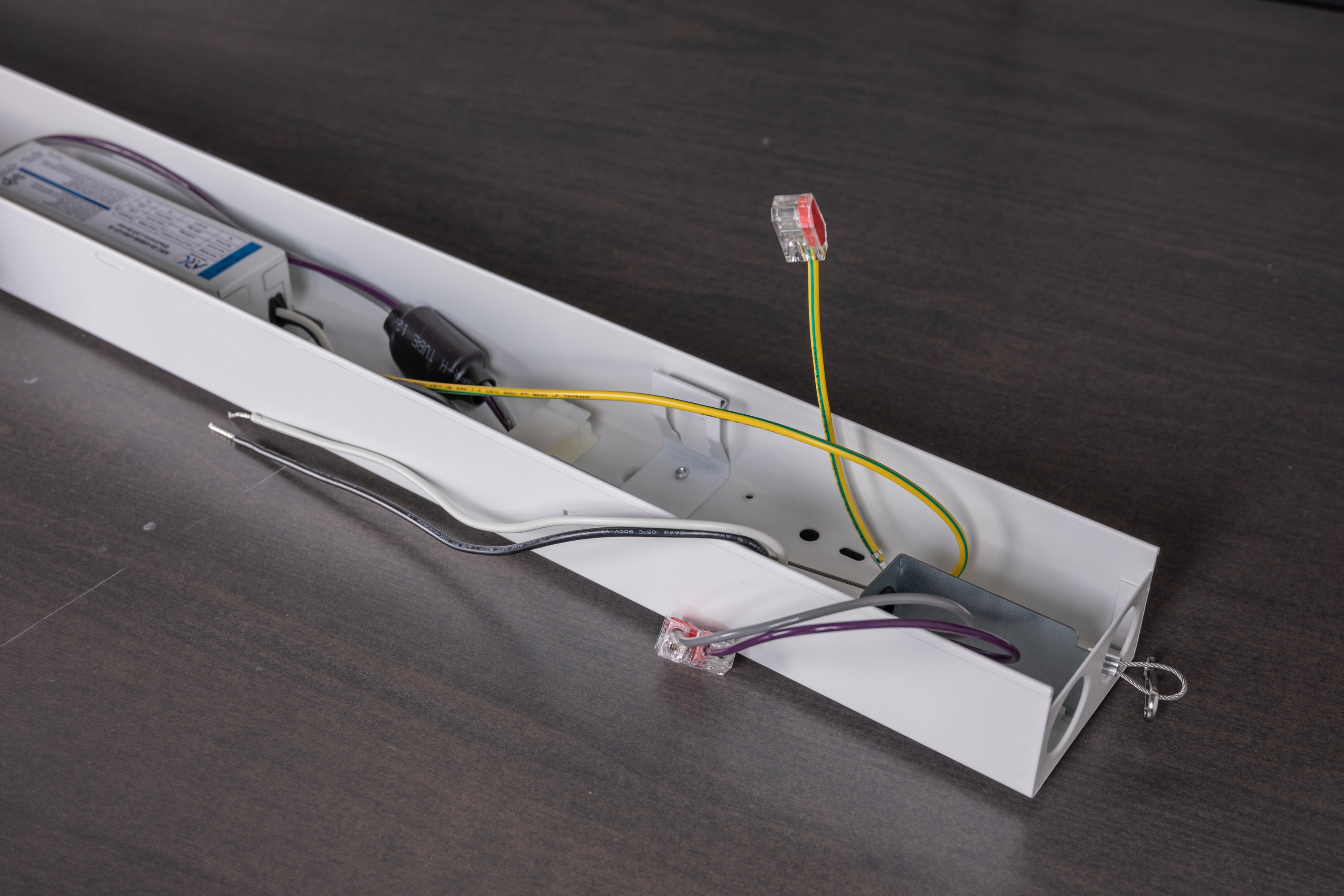 Cree Lighting LS Series LED Linear Light Fixtures - Energy Efficient Commercial & Office Lighting for Indoor Spaces