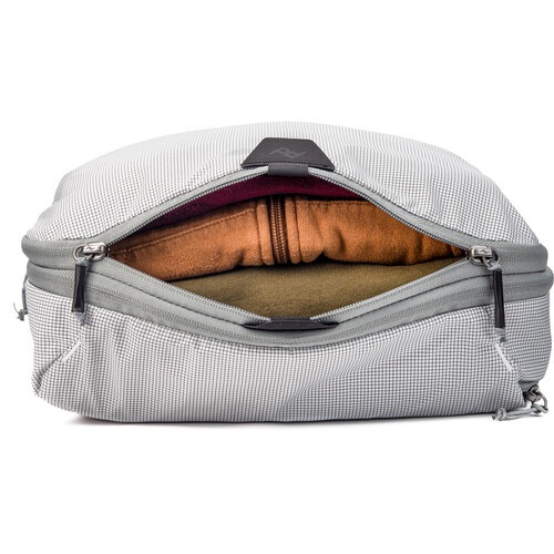 Peak Design Medium Packing Cube - Durable Travel Organizer for Luggage & Suitcases | Perfect for Business Trips, Vacations & Backpacking Adventures
