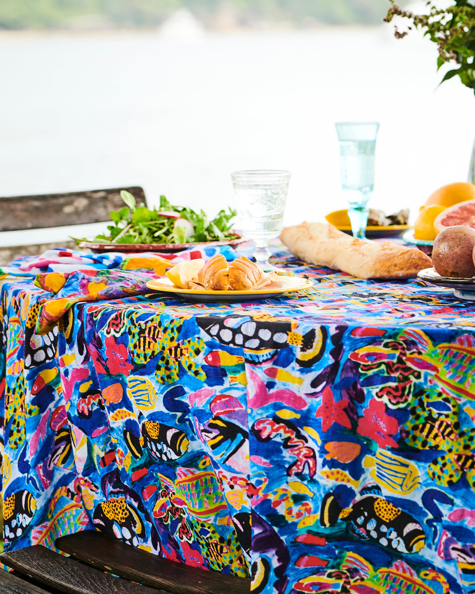Kip&Co X Ken Done Barrier Reef Garden Round Linen Tablecloth - Stylish & Durable 100% Linen Table Cover for Dining, Outdoor Picnics & Beach Parties
